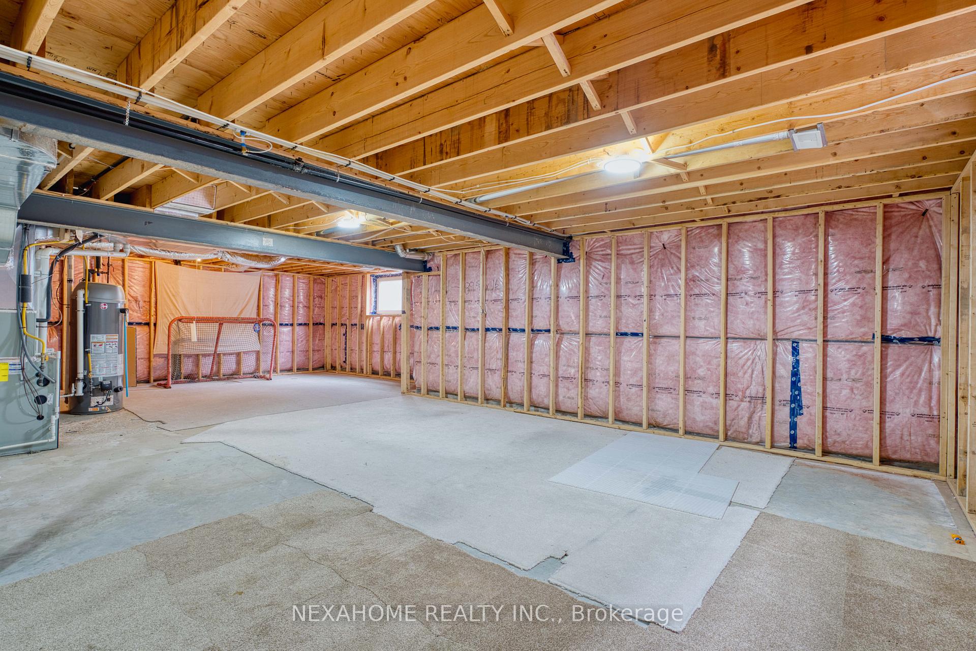 Photo 38 of 861 Zaifman Circle, London, North B — HOMEH