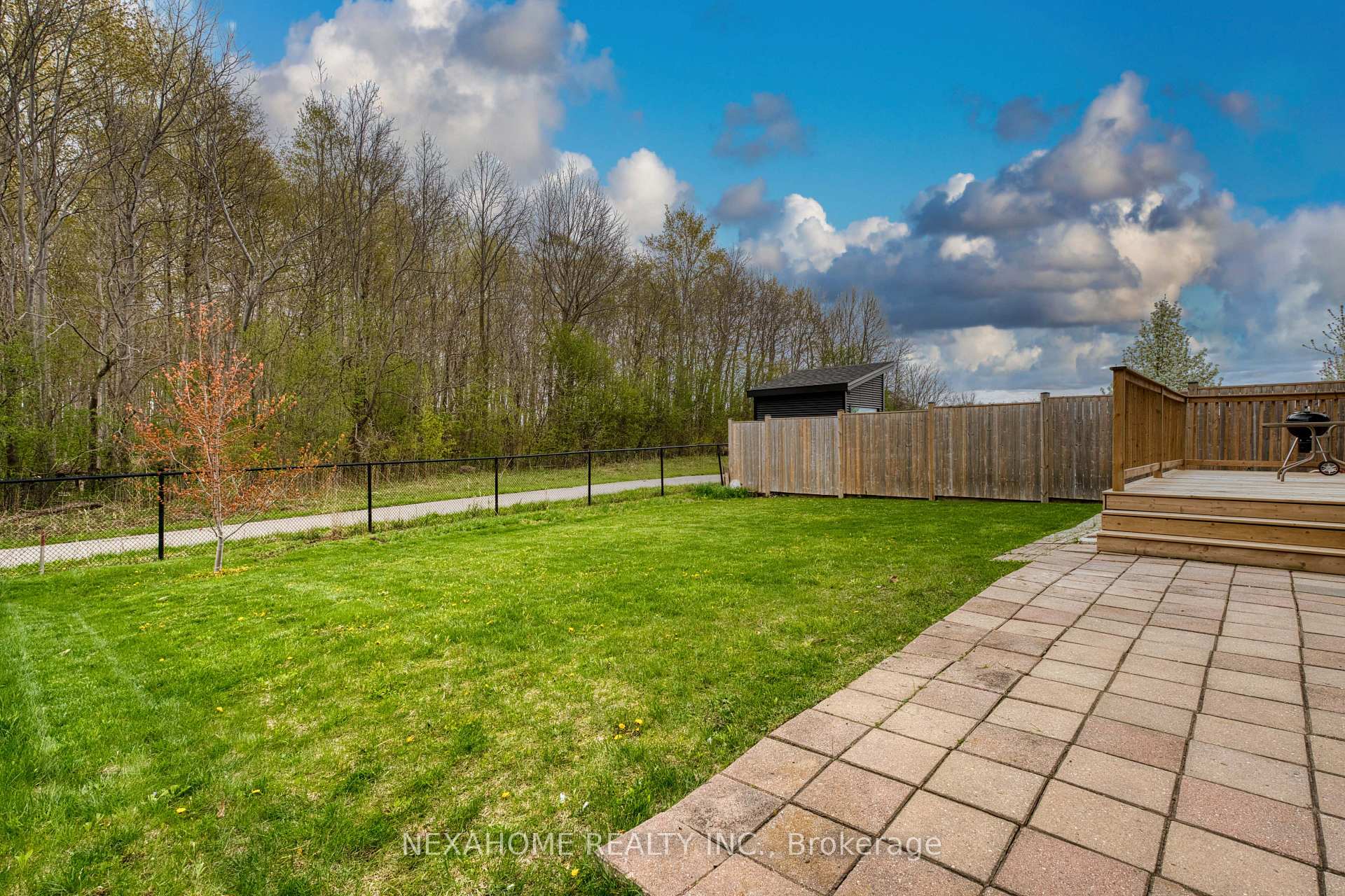 Photo 43 of 861 Zaifman Circle, London, North B — HOMEH