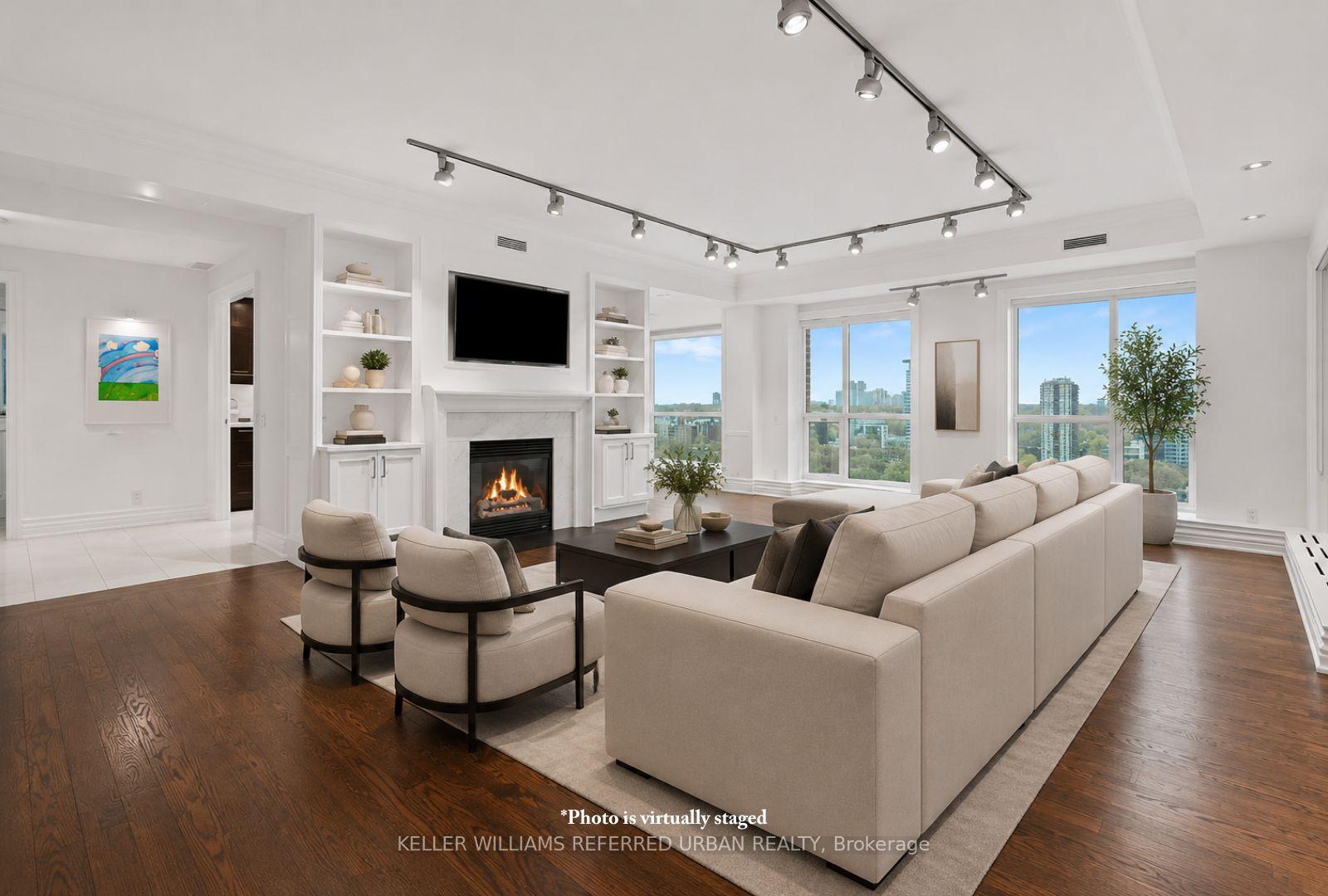 Photo 2 of Unit 1802, 38 Avenue Road, Toronto, The Annex — HOMEH