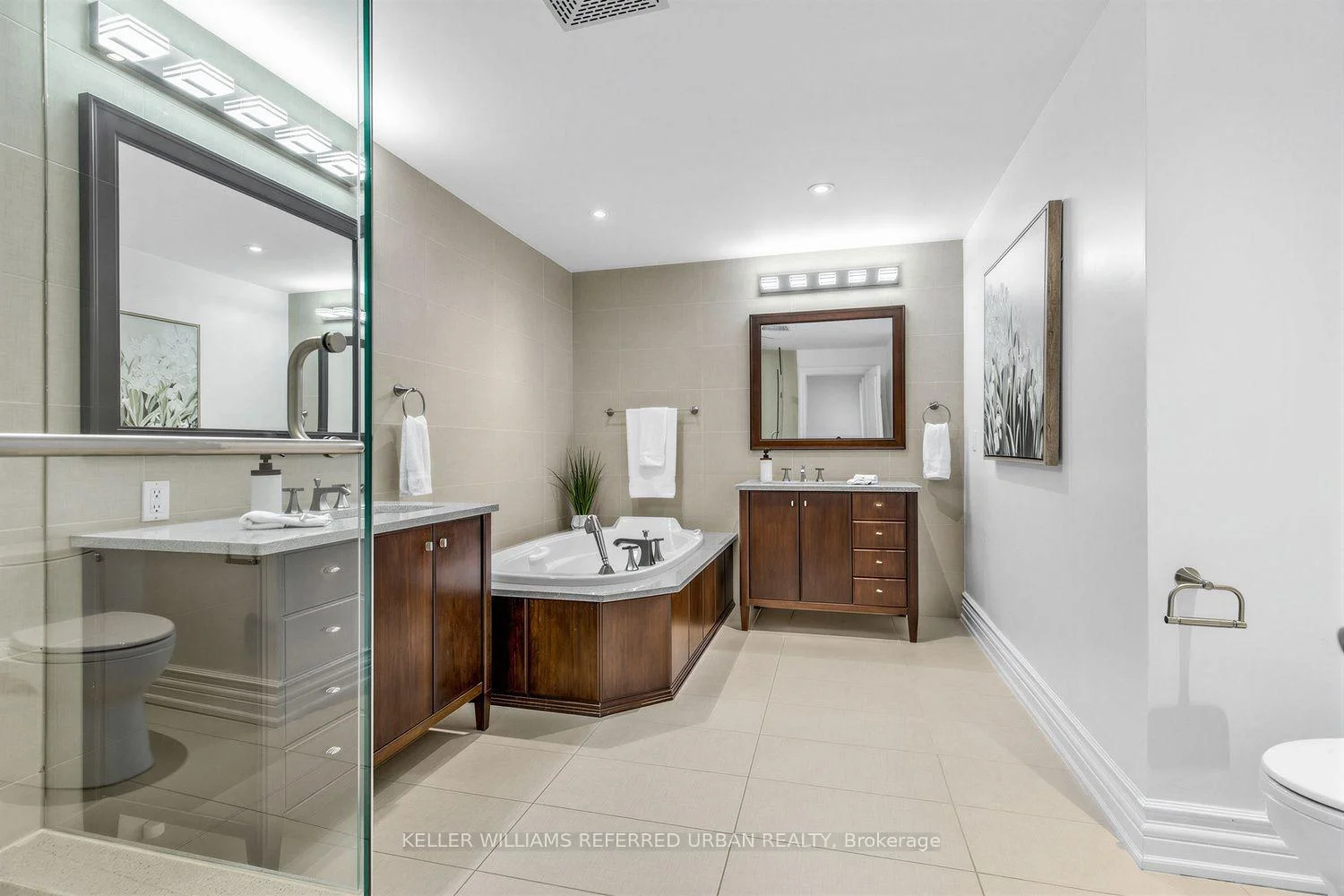 Photo 56 of Unit 1802, 38 Avenue Road, Toronto, The Annex — HOMEH