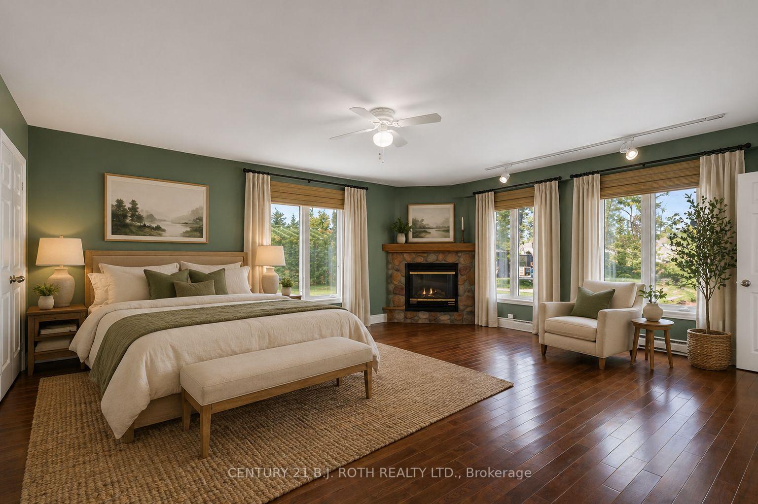 Photo 17 of 49 Lakeshore Road E, Oro-Medonte, Rural Oro-Medonte — HOMEH