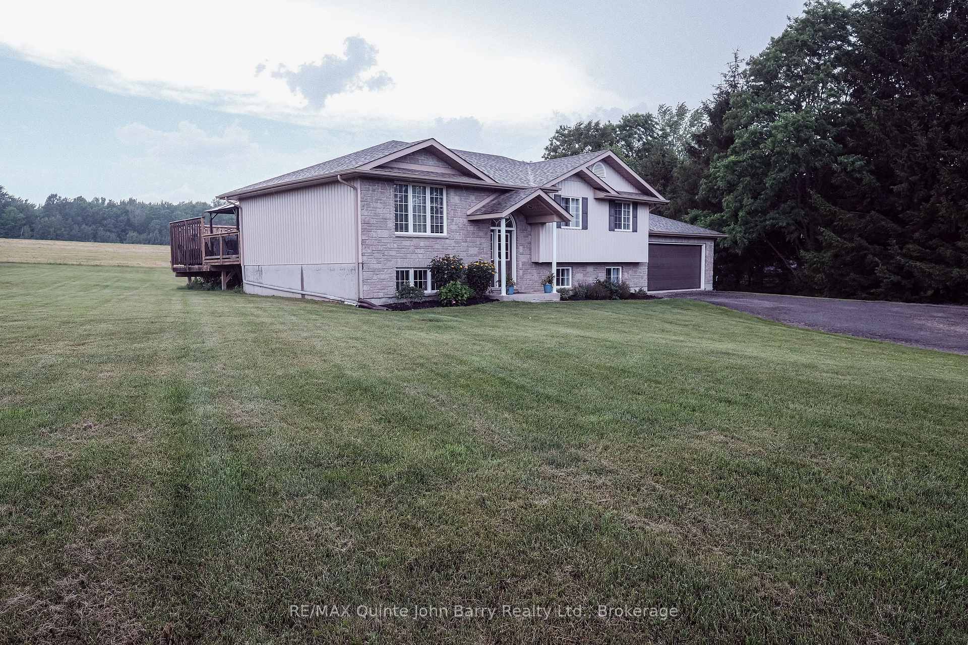 Photo 5 of 16566 Highway 2, Quinte West, Murray Ward — HOMEH