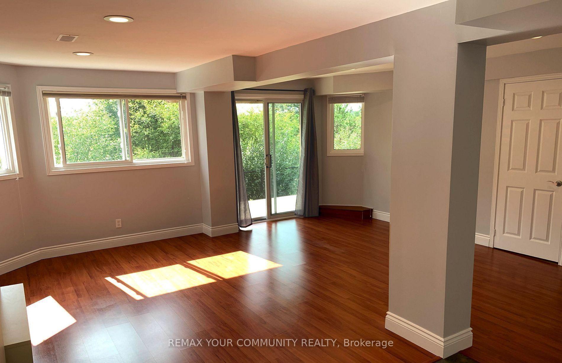 Photo 5 of Unit Lower Level, 88 Pinnacle Trail, Aurora, Bayview Wellington — HOMEH