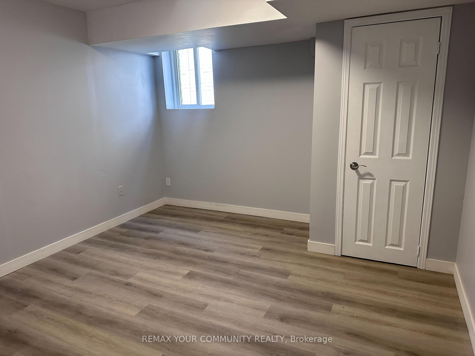 Photo 10 of Unit Lower Level, 88 Pinnacle Trail, Aurora, Bayview Wellington — HOMEH
