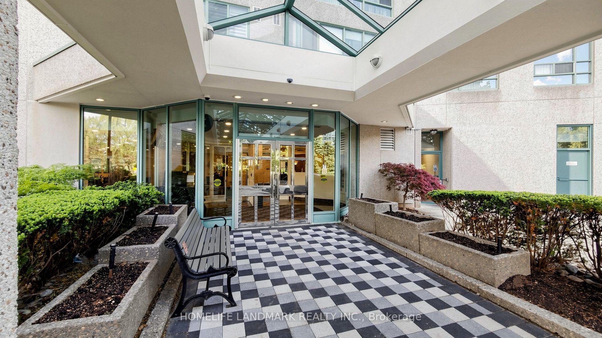 Photo 7 of Unit 913, 7805 Bayview Avenue, Markham, Aileen-Willowbrook — HOMEH