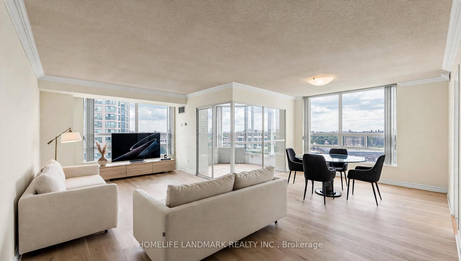 Photo 13 of Unit 913, 7805 Bayview Avenue, Markham, Aileen-Willowbrook — HOMEH