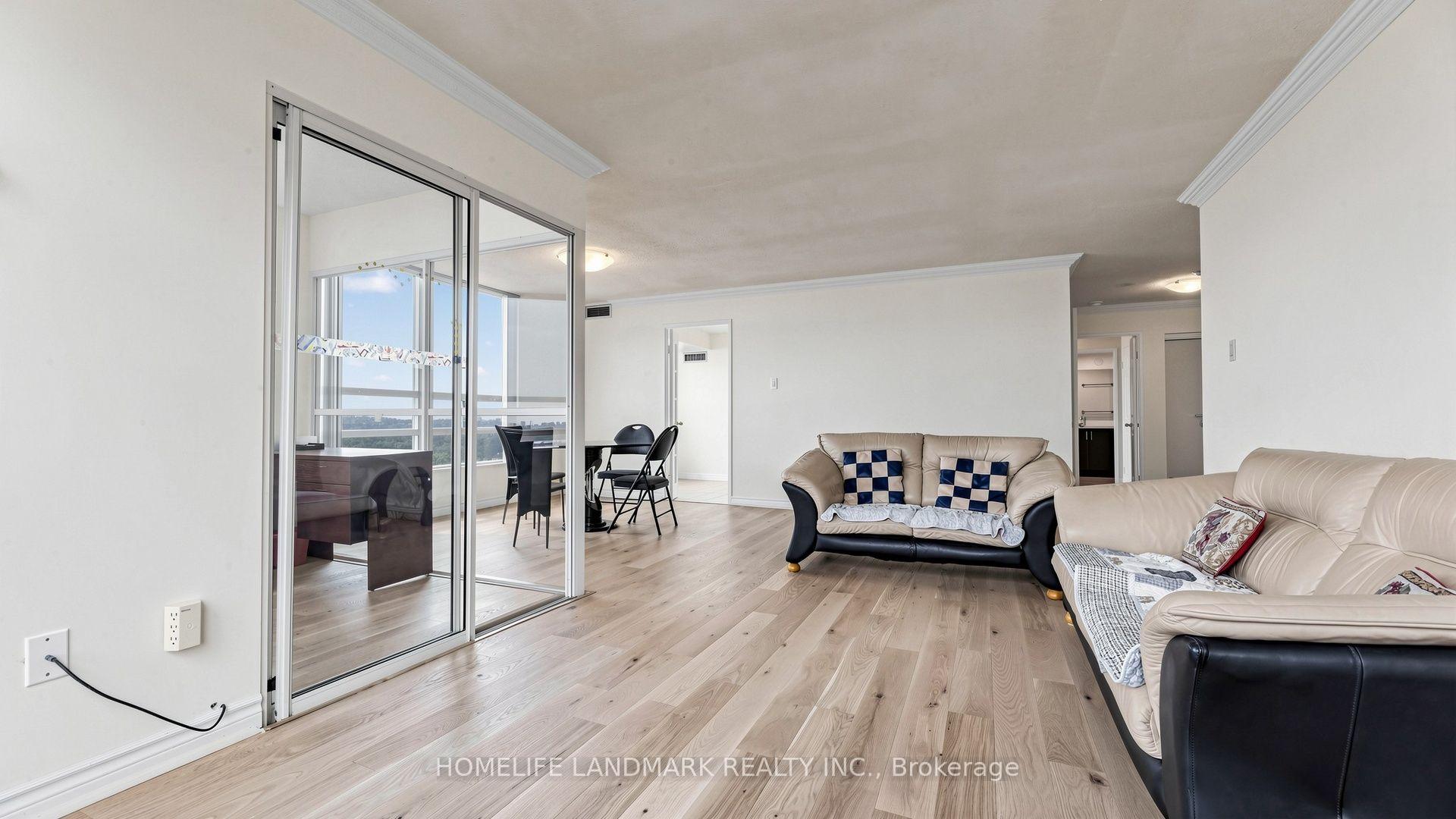 Photo 18 of Unit 913, 7805 Bayview Avenue, Markham, Aileen-Willowbrook — HOMEH