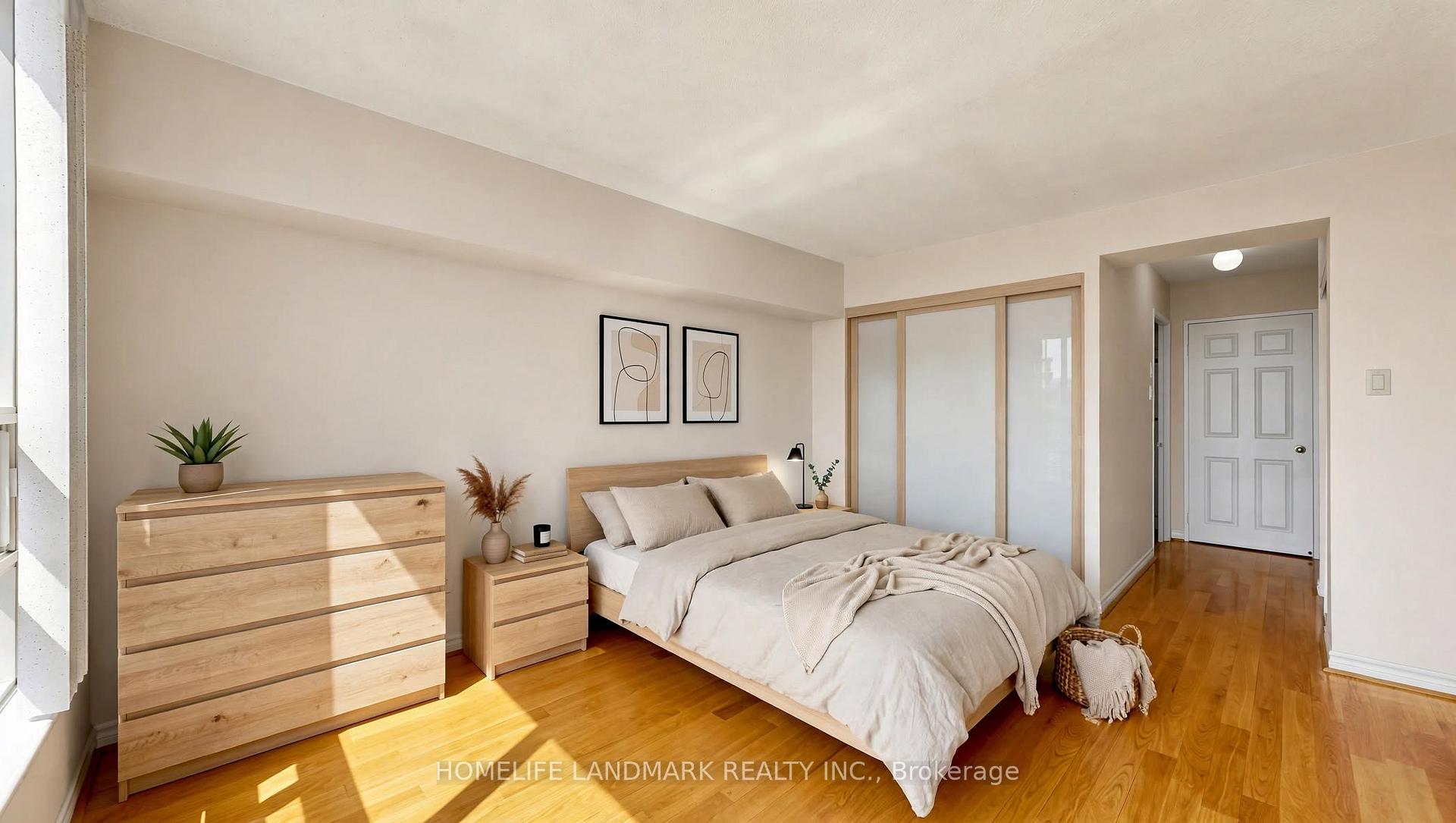 Photo 27 of Unit 913, 7805 Bayview Avenue, Markham, Aileen-Willowbrook — HOMEH