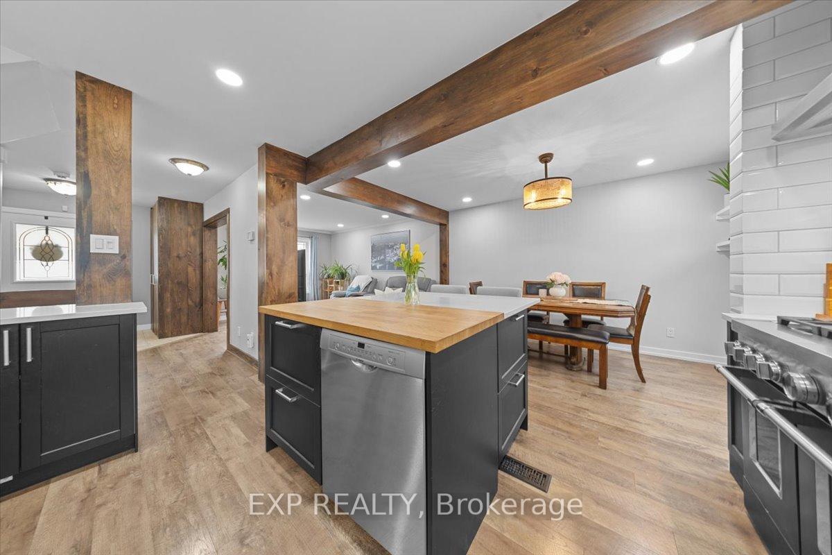 Photo 12 of 4 Bobcat Way, Ottawa, Stittsville (South) — HOMEH