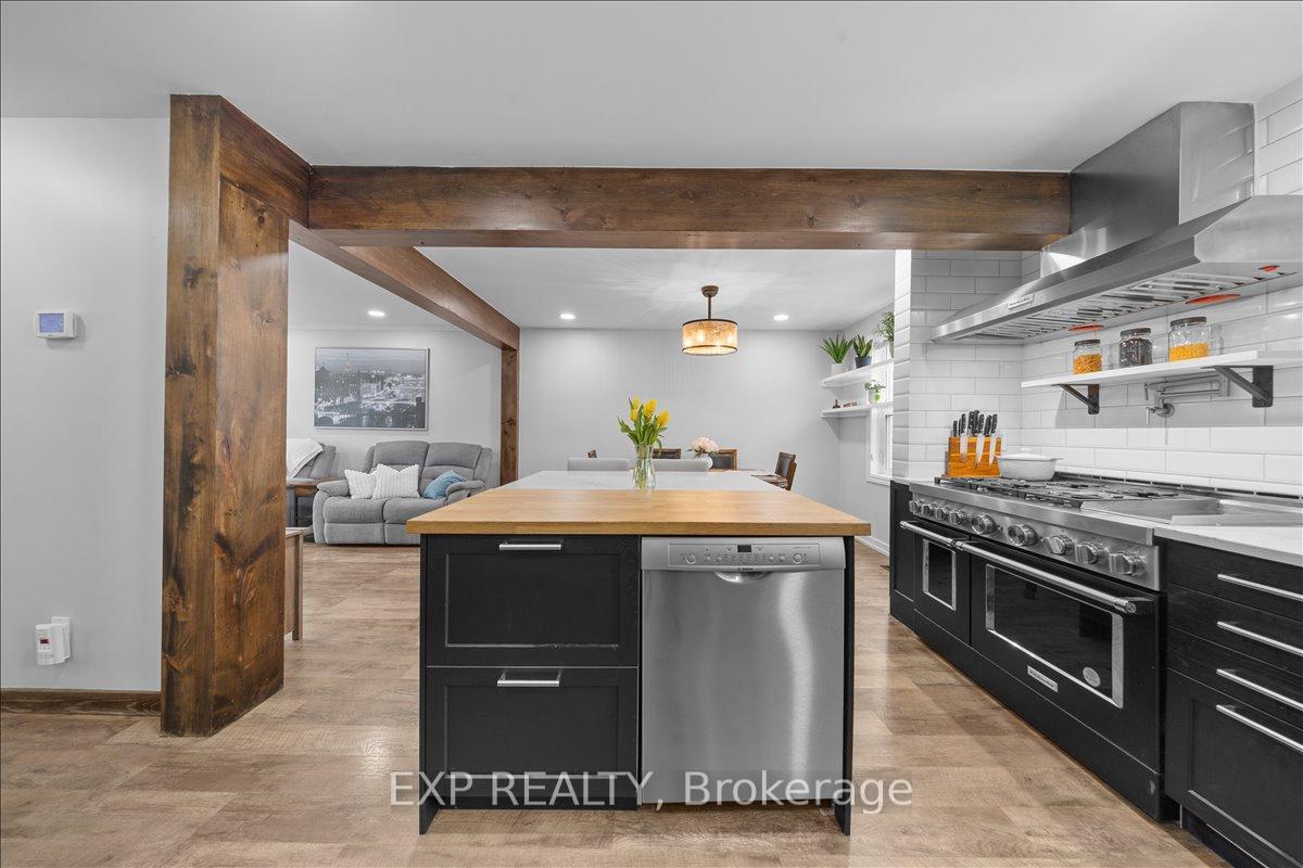 Photo 13 of 4 Bobcat Way, Ottawa, Stittsville (South) — HOMEH