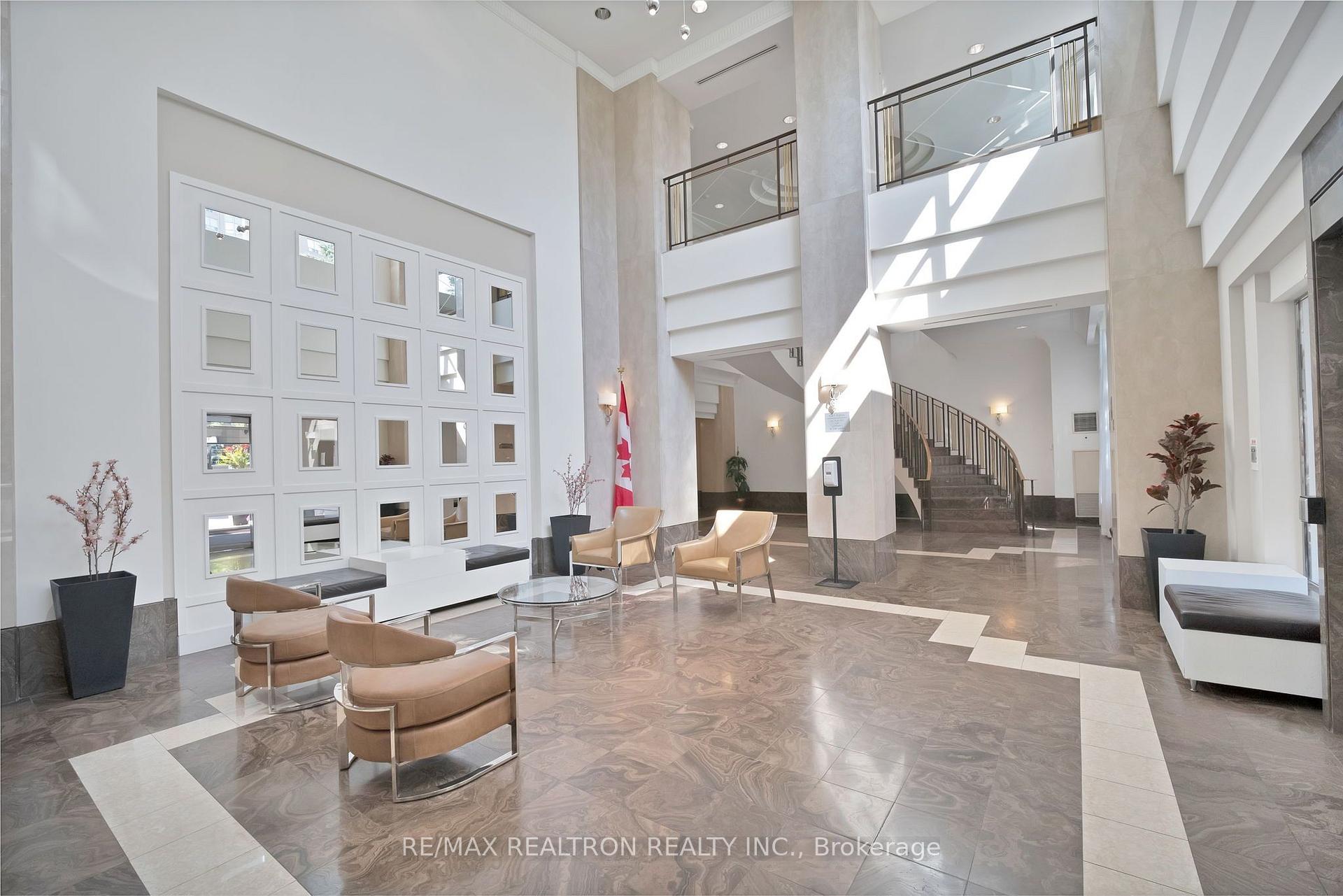 Photo 2 of Unit 738, 68 Corporate Drive, Scarborough, Woburn — HOMEH