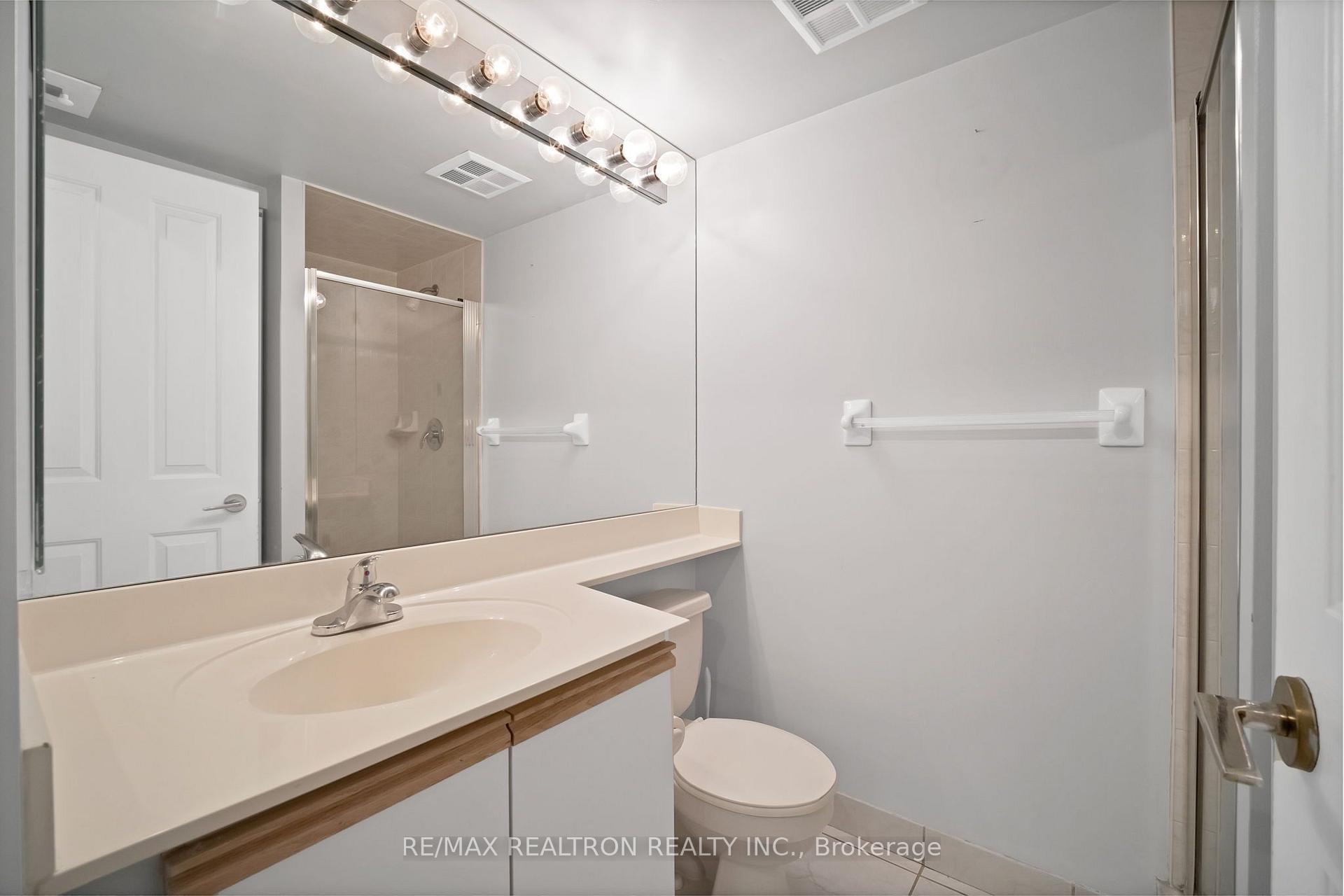 Photo 8 of Unit 738, 68 Corporate Drive, Scarborough, Woburn — HOMEH