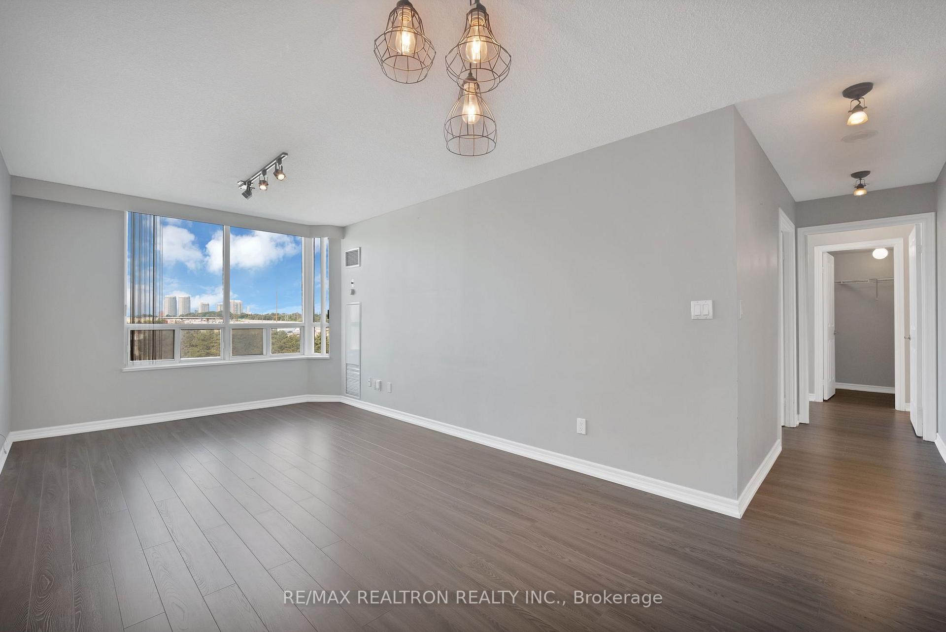 Photo 12 of Unit 738, 68 Corporate Drive, Scarborough, Woburn — HOMEH