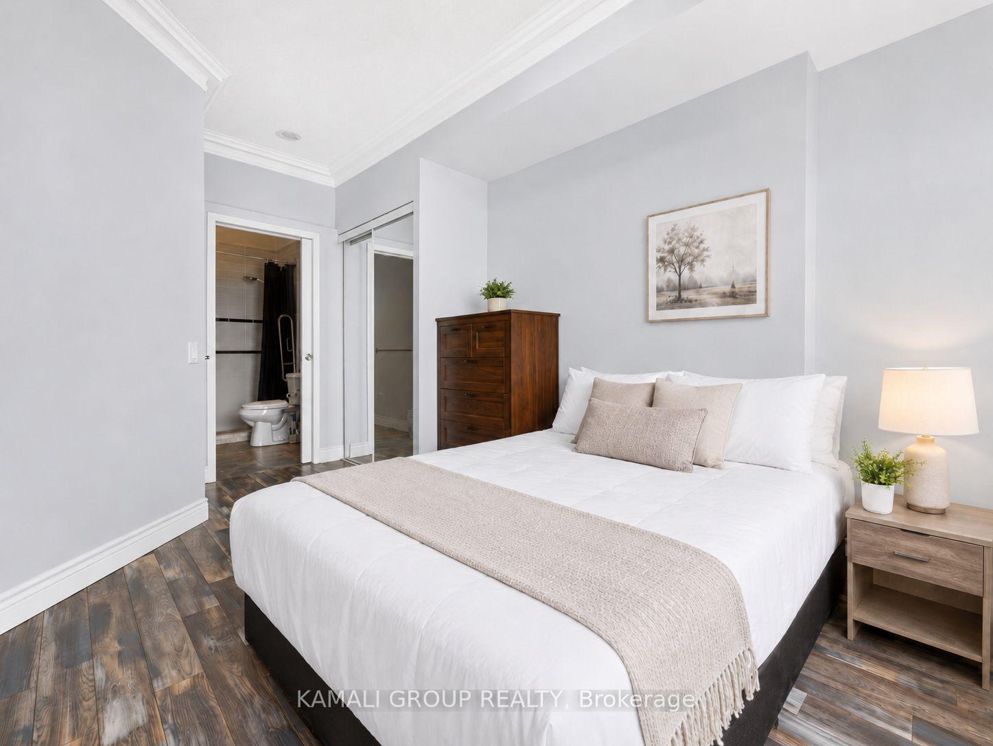 Photo 11 of Unit 310, 60 Byng Avenue, North York, Willowdale East — HOMEH