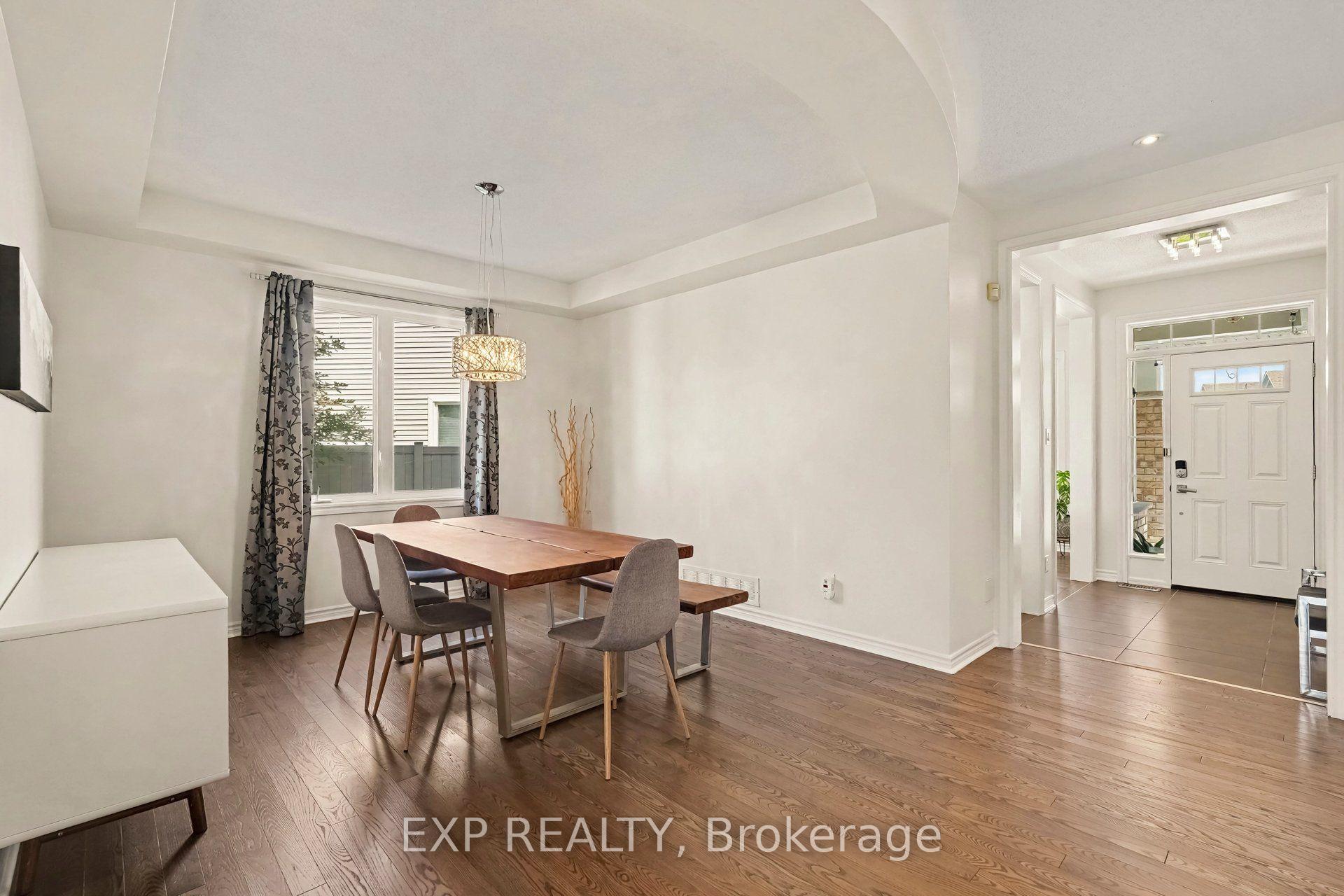Photo 13 of 39 Pondhawk Way, Ottawa, Barrhaven - Half Moon Bay — HOMEH