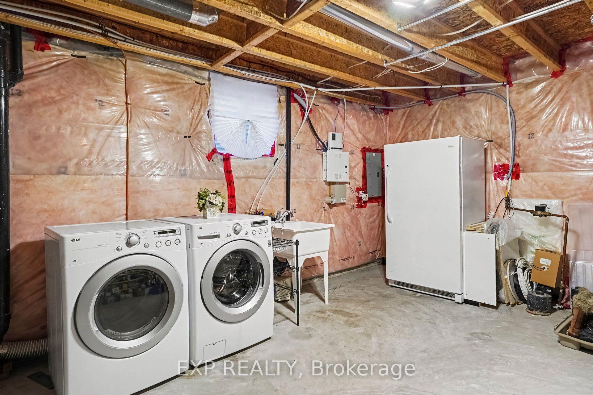 Photo 43 of 39 Pondhawk Way, Ottawa, Barrhaven - Half Moon Bay — HOMEH