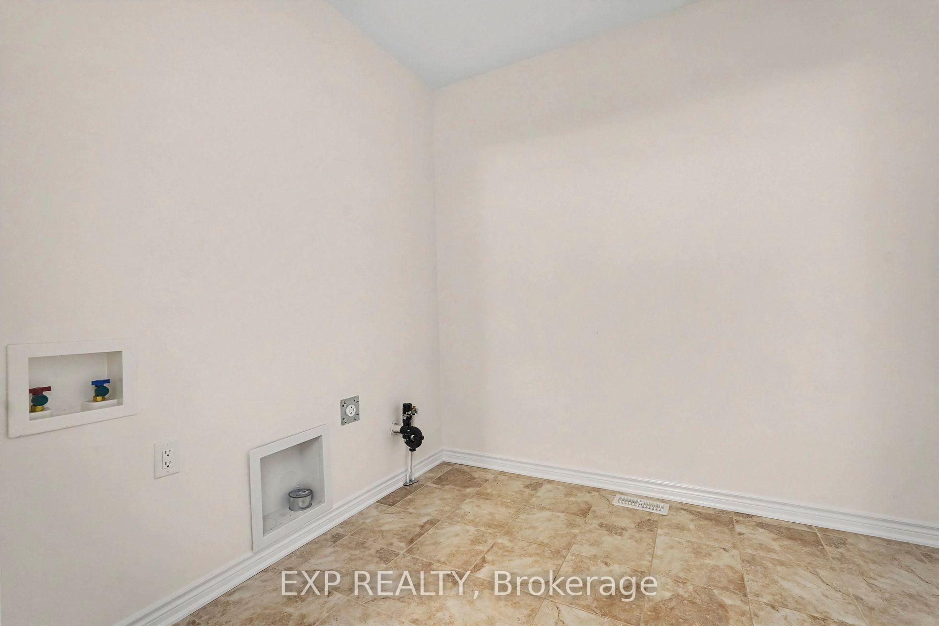 Photo 44 of 39 Pondhawk Way, Ottawa, Barrhaven - Half Moon Bay — HOMEH
