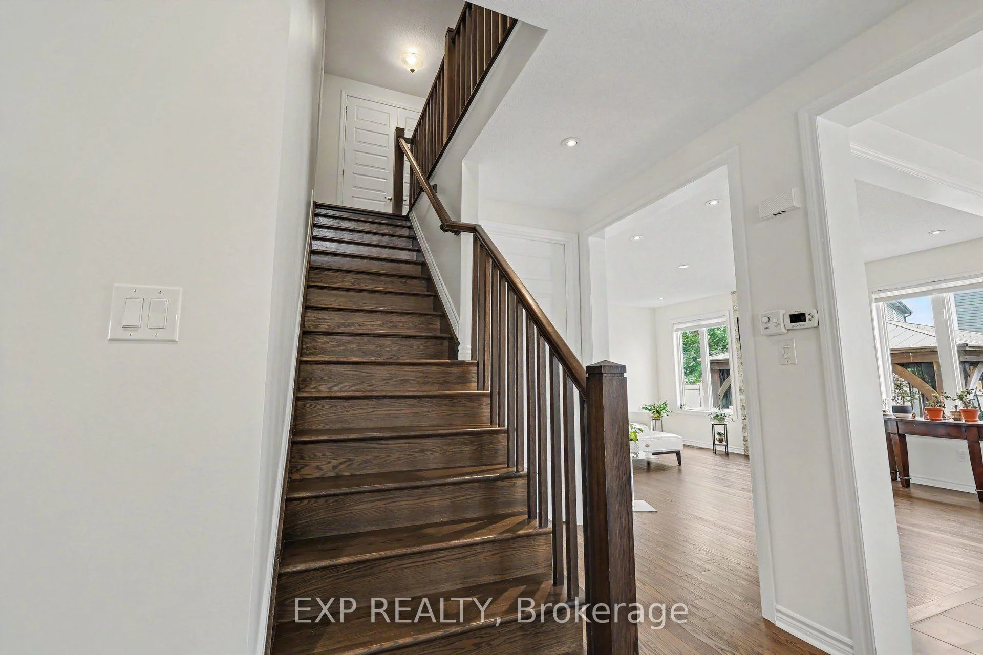 Photo 21 of 39 Pondhawk Way, Ottawa, Barrhaven - Half Moon Bay — HOMEH