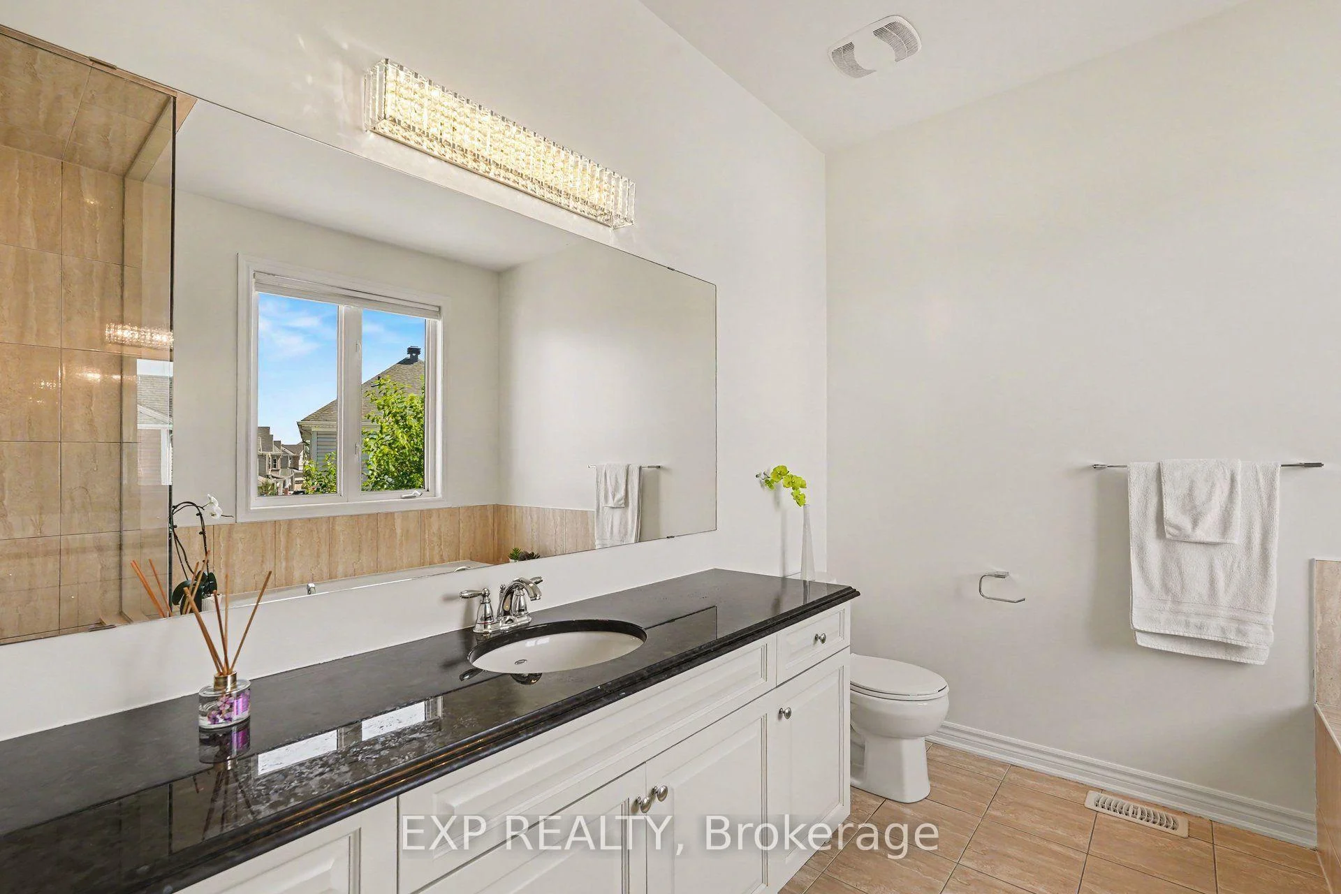 Photo 29 of 39 Pondhawk Way, Ottawa, Barrhaven - Half Moon Bay — HOMEH
