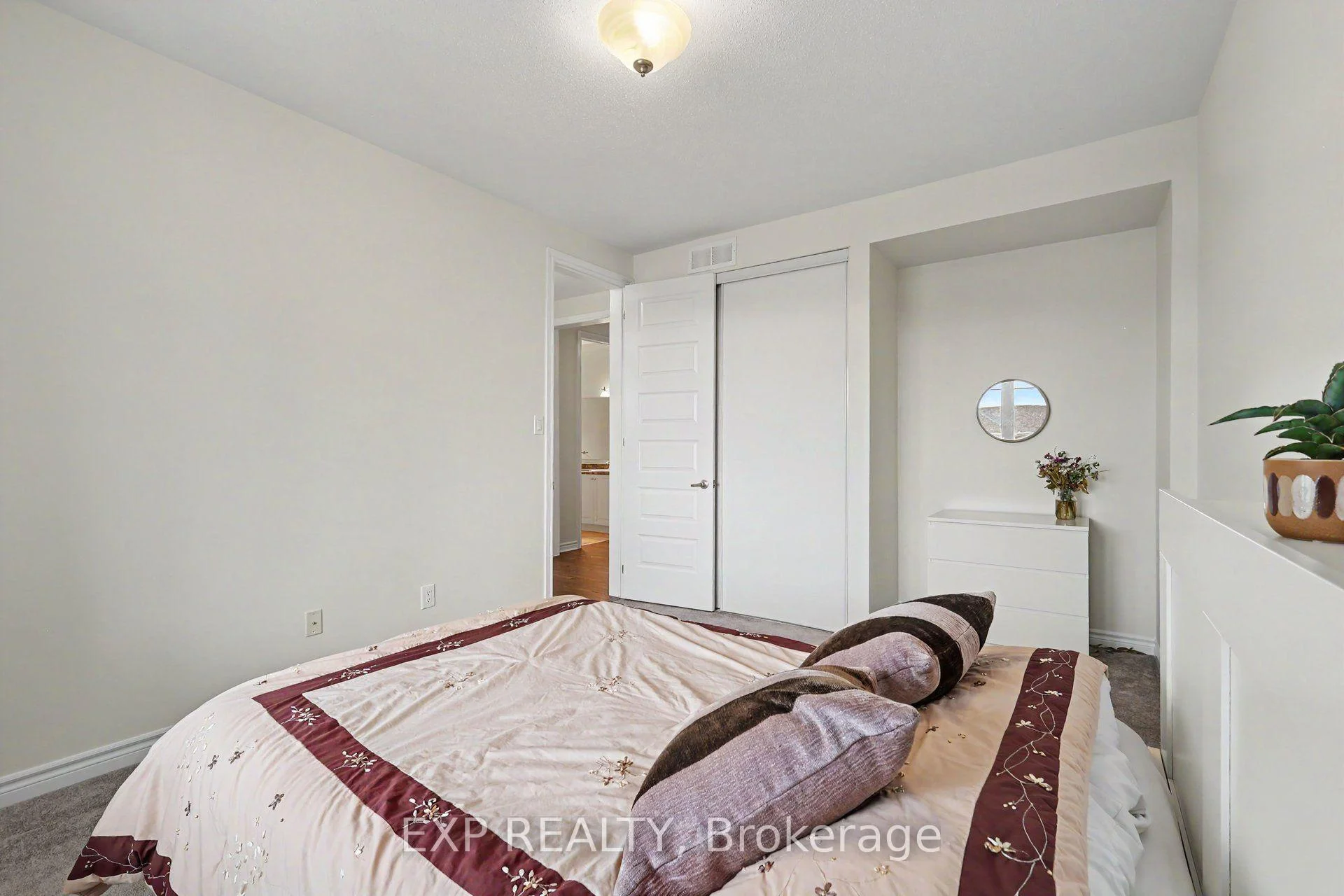 Photo 34 of 39 Pondhawk Way, Ottawa, Barrhaven - Half Moon Bay — HOMEH