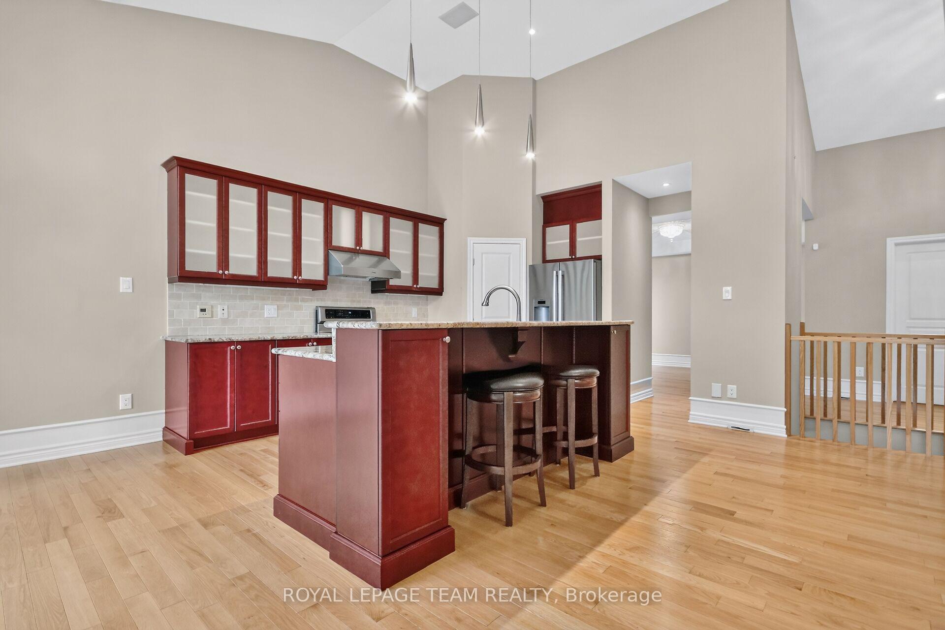 Photo 12 of 201 Trailgate Street, Ottawa, Riverside South/Gloucester Glen — HOMEH
