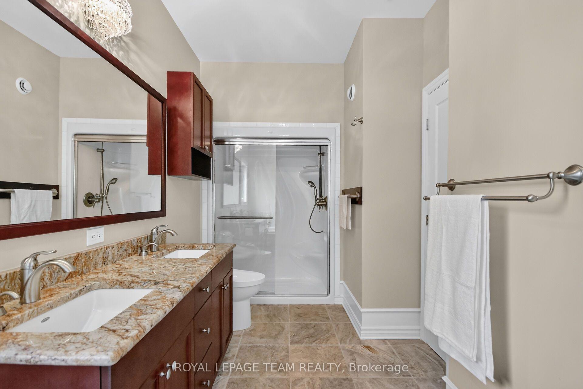 Photo 23 of 201 Trailgate Street, Ottawa, Riverside South/Gloucester Glen — HOMEH