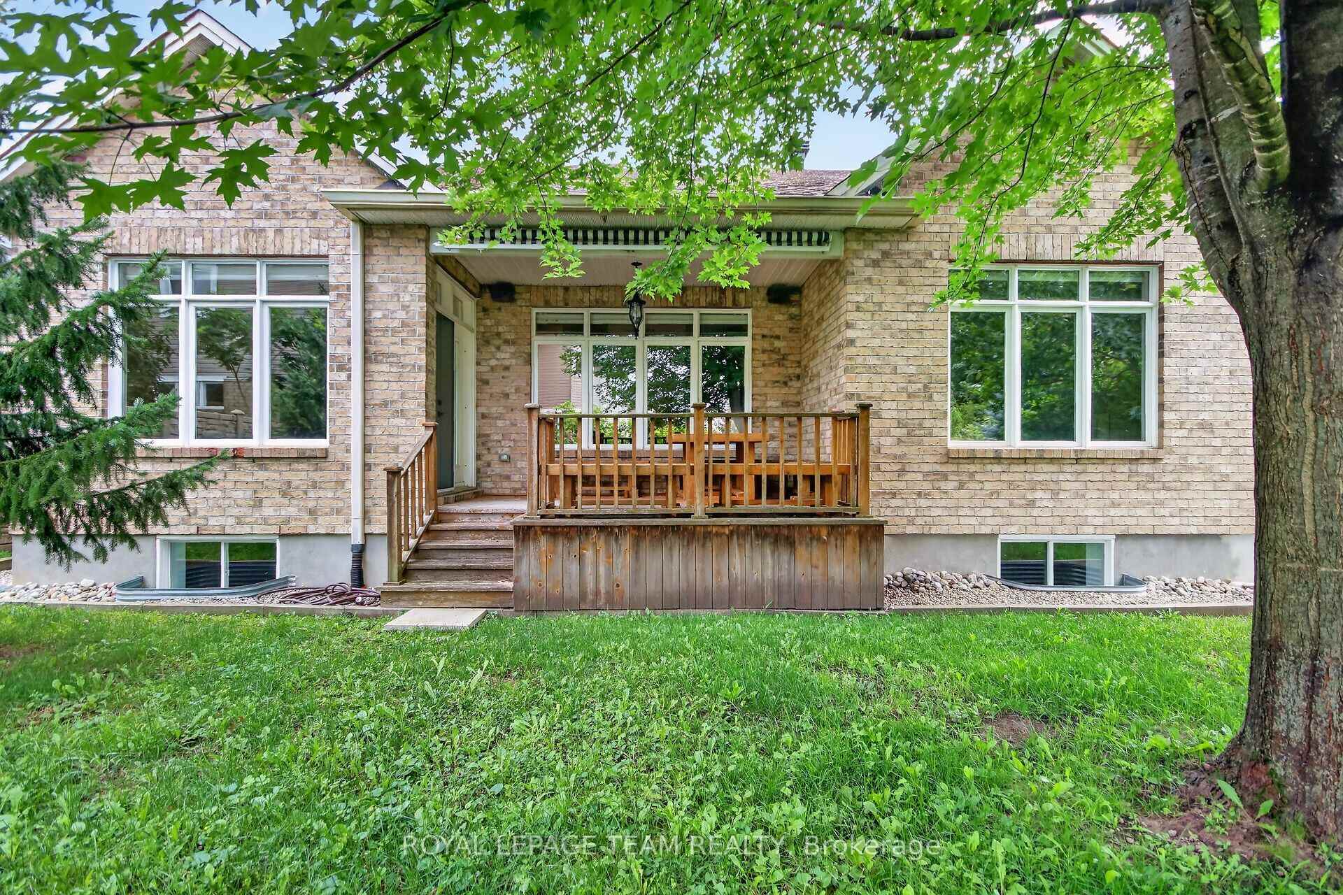 Photo 37 of 201 Trailgate Street, Ottawa, Riverside South/Gloucester Glen — HOMEH