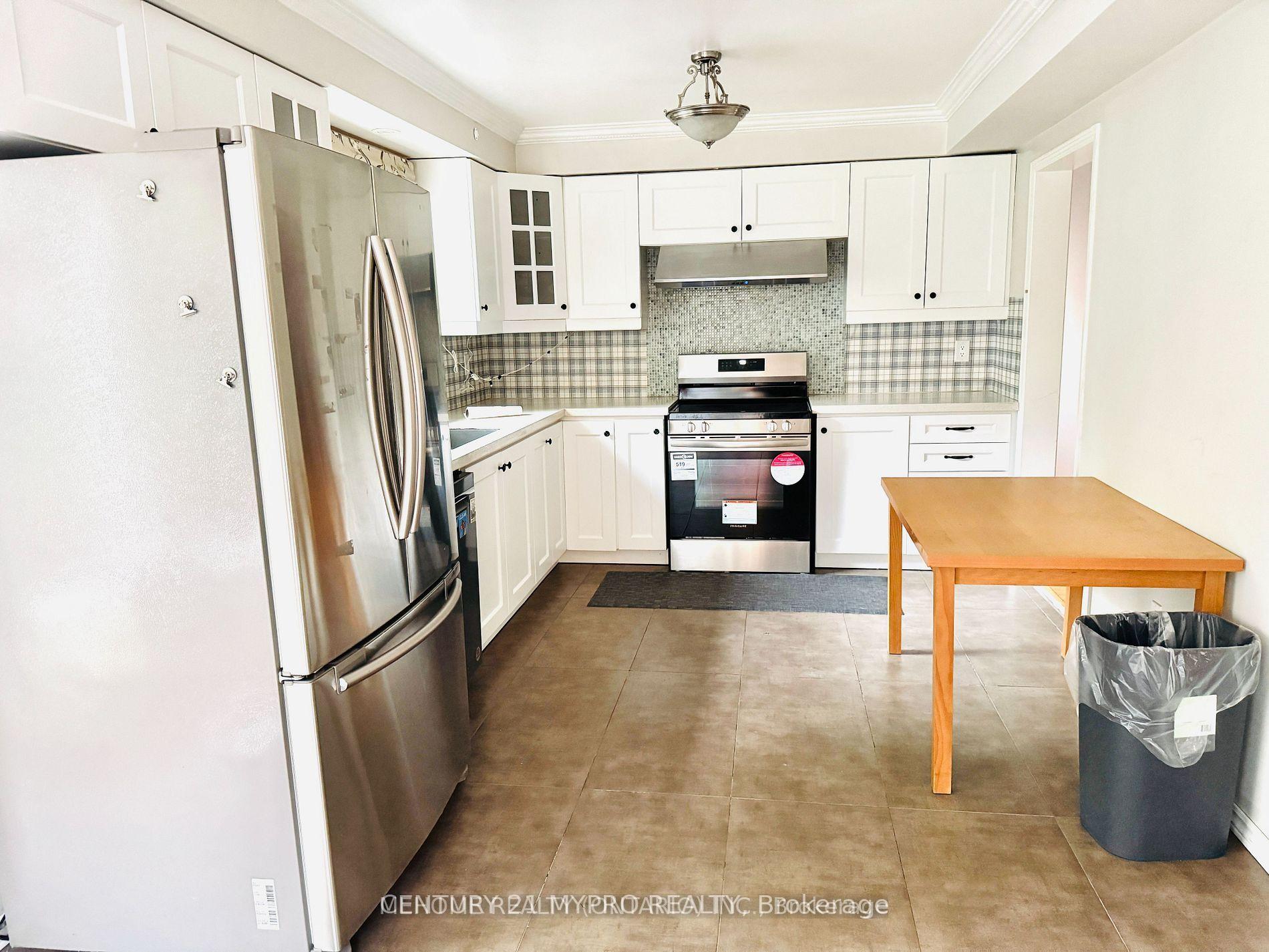 Photo 6 of 46 Cranleigh Drive, Markham, Unionville — HOMEH
