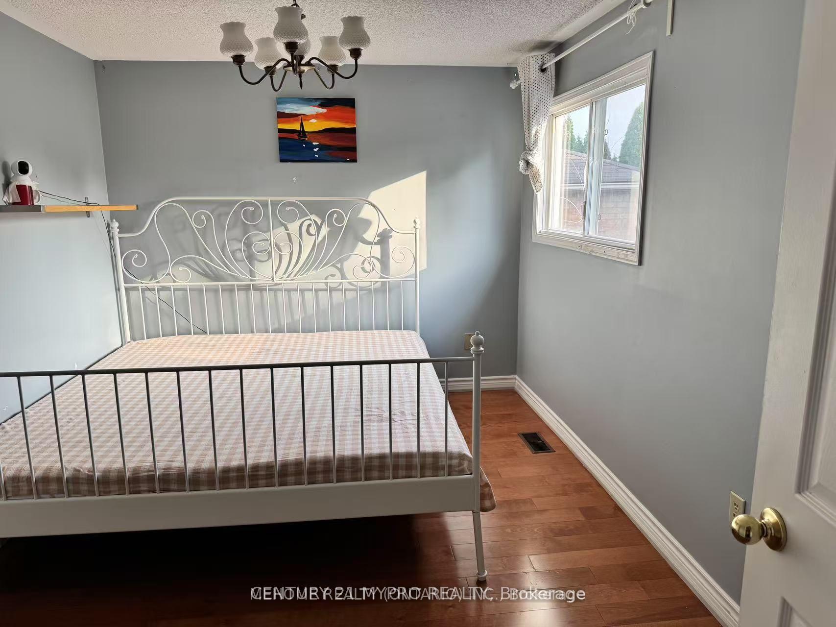 Photo 9 of 46 Cranleigh Drive, Markham, Unionville — HOMEH