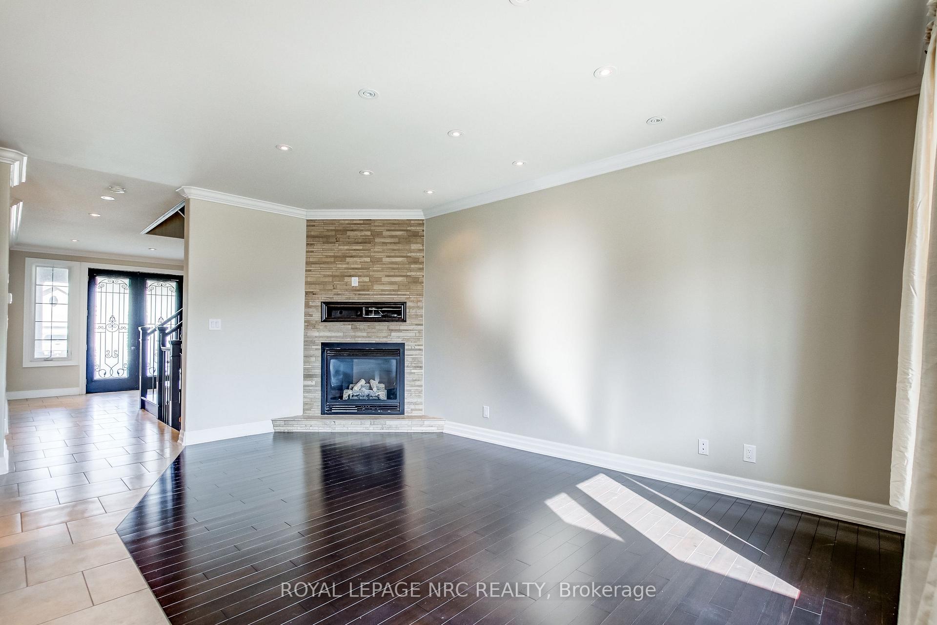 Photo 8 of 5784 Ironwood Street, Niagara Falls, Forestview — HOMEH