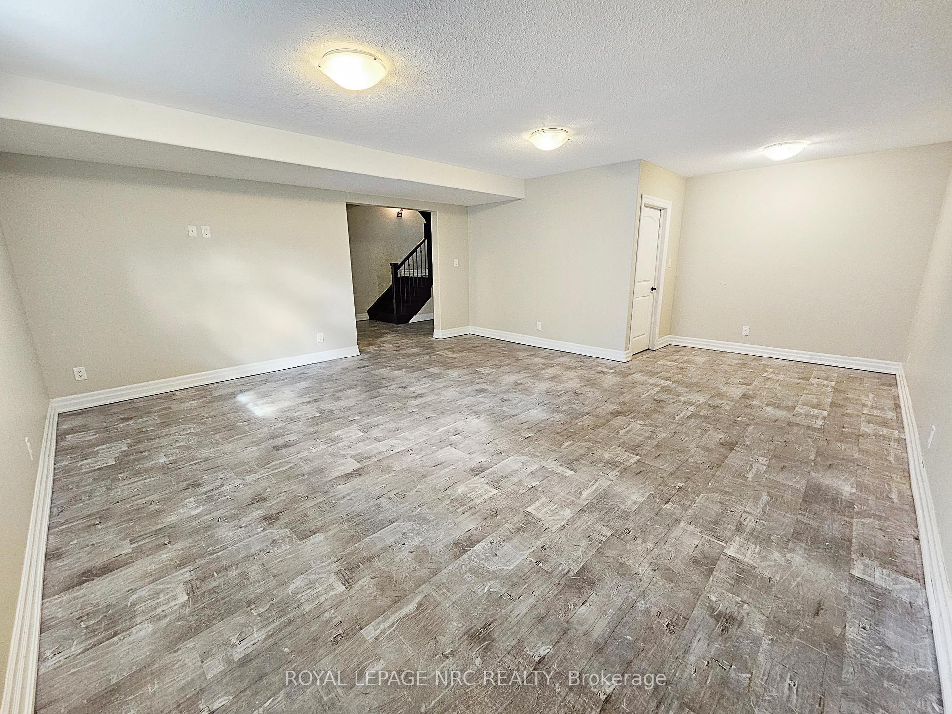 Photo 18 of 5784 Ironwood Street, Niagara Falls, Forestview — HOMEH