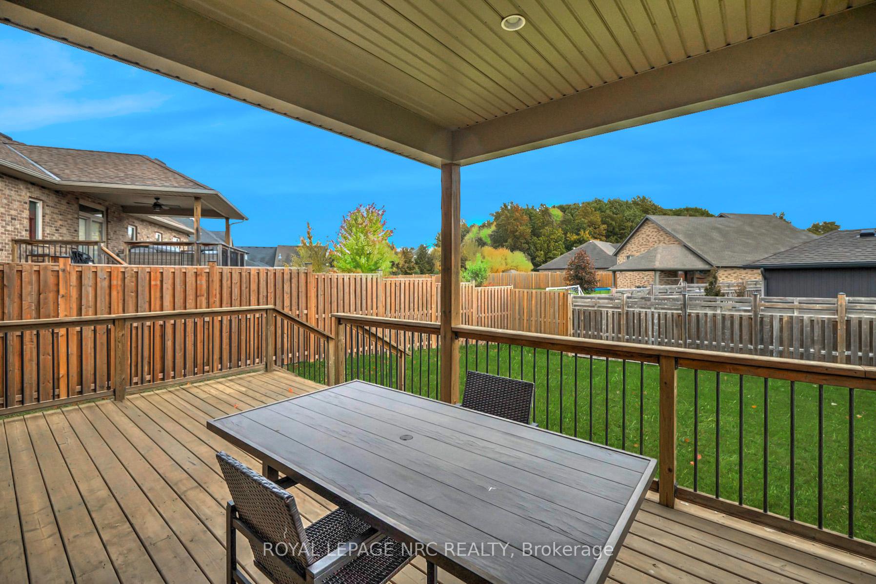Photo 24 of 5784 Ironwood Street, Niagara Falls, Forestview — HOMEH
