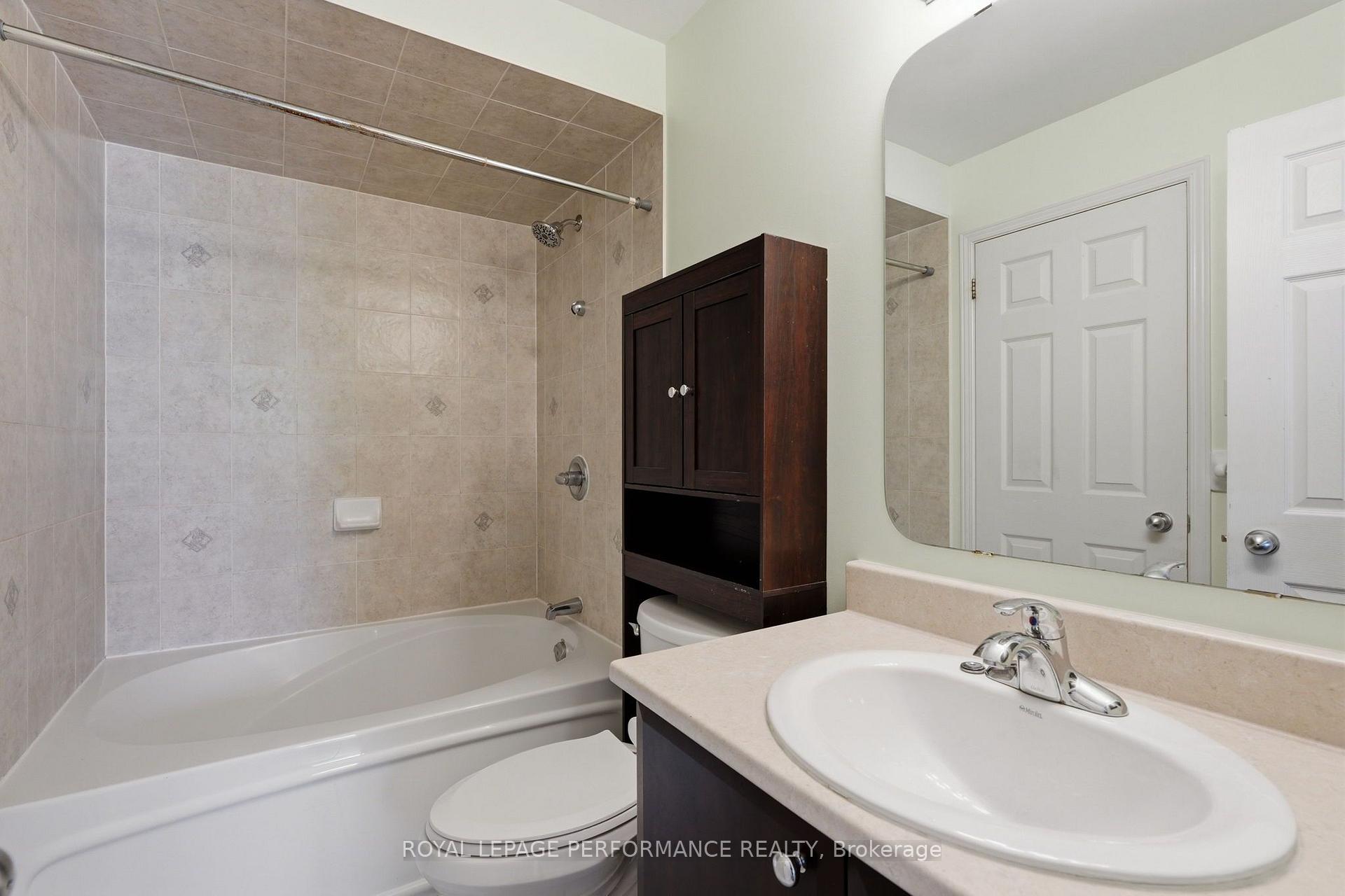 Photo 23 of Unit 8, 568 Reardon Private, Ottawa, Heron Gate/Industrial Park — HOMEH