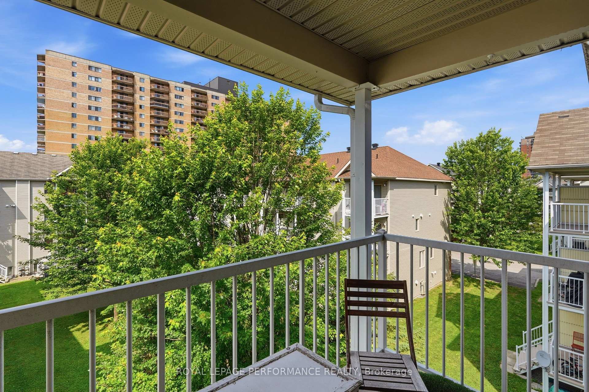 Photo 25 of Unit 8, 568 Reardon Private, Ottawa, Heron Gate/Industrial Park — HOMEH