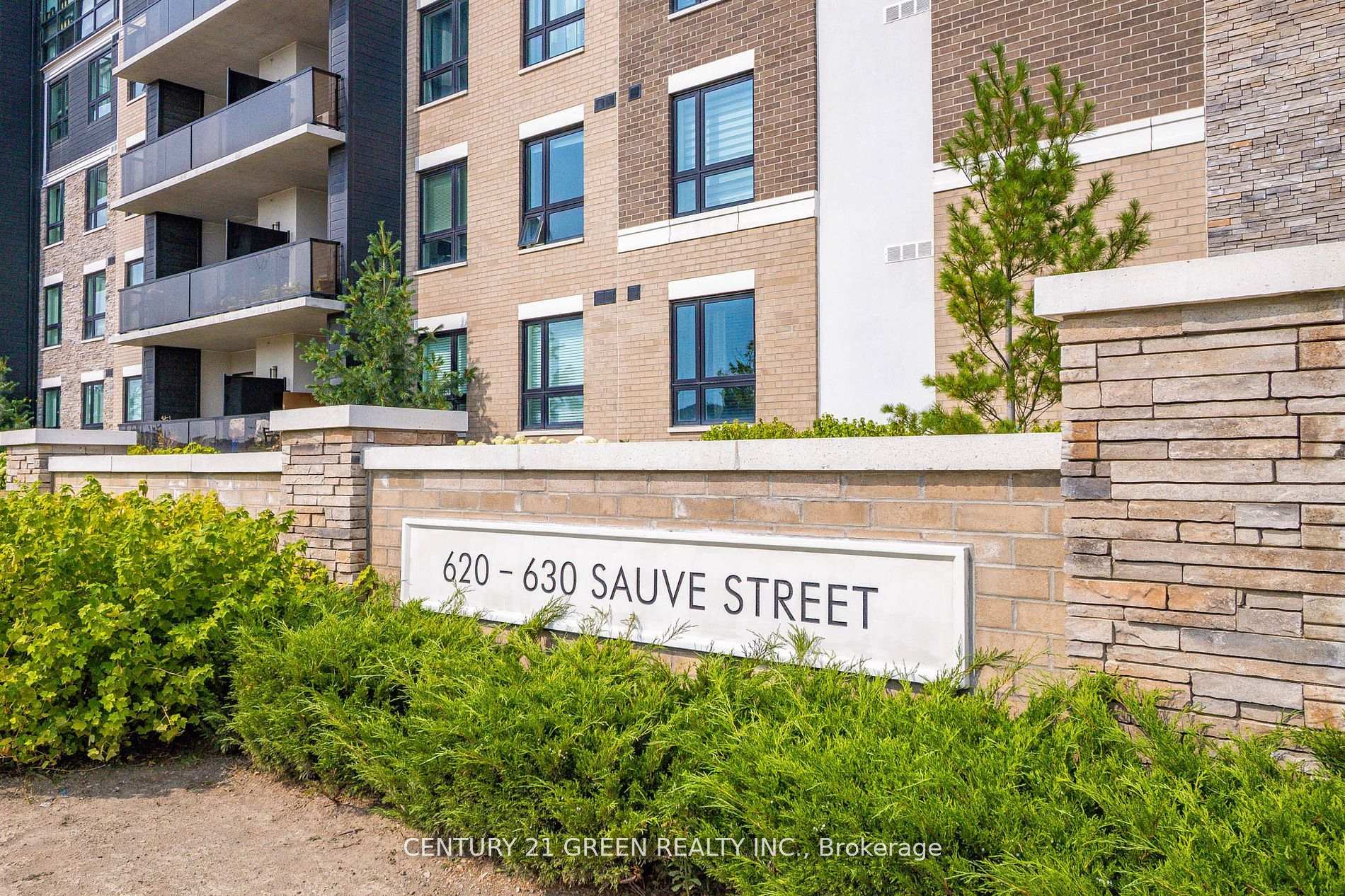 Front of Unit #417, 630 Sauve Street