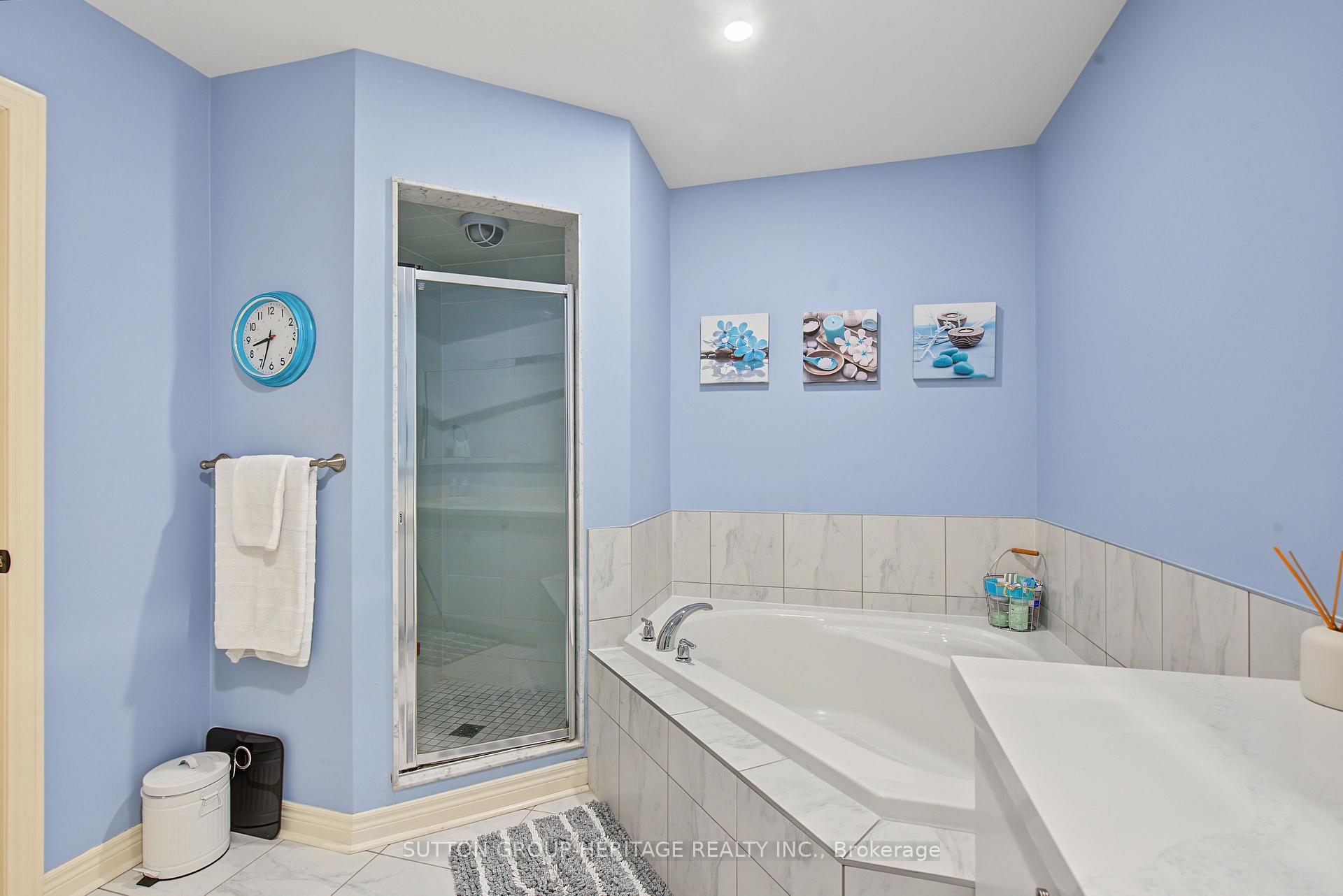 Photo 9 of 15 Clarinet Lane, Whitchurch-Stouffville, Stouffville — HOMEH