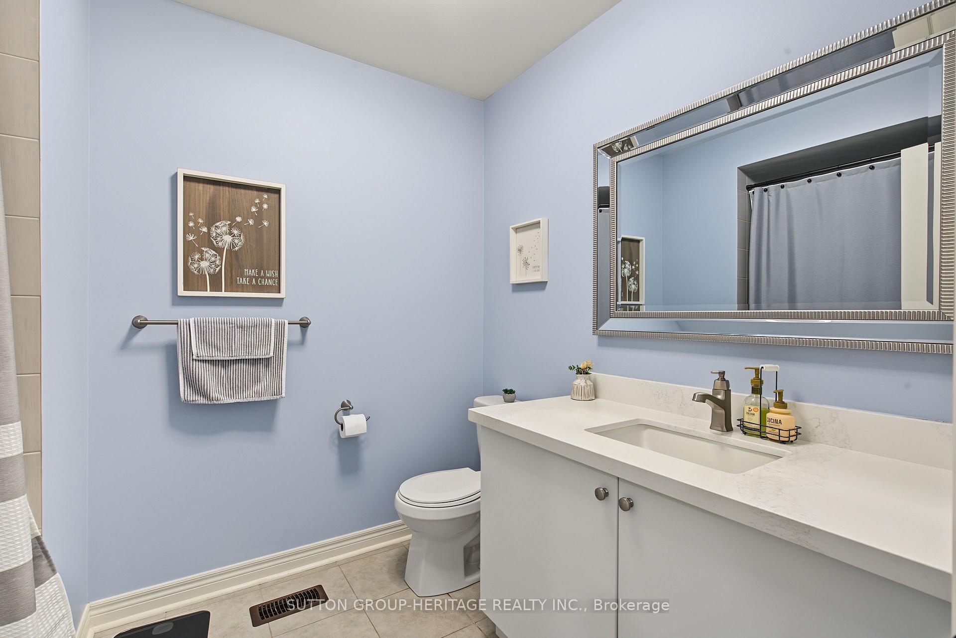 Photo 12 of 15 Clarinet Lane, Whitchurch-Stouffville, Stouffville — HOMEH