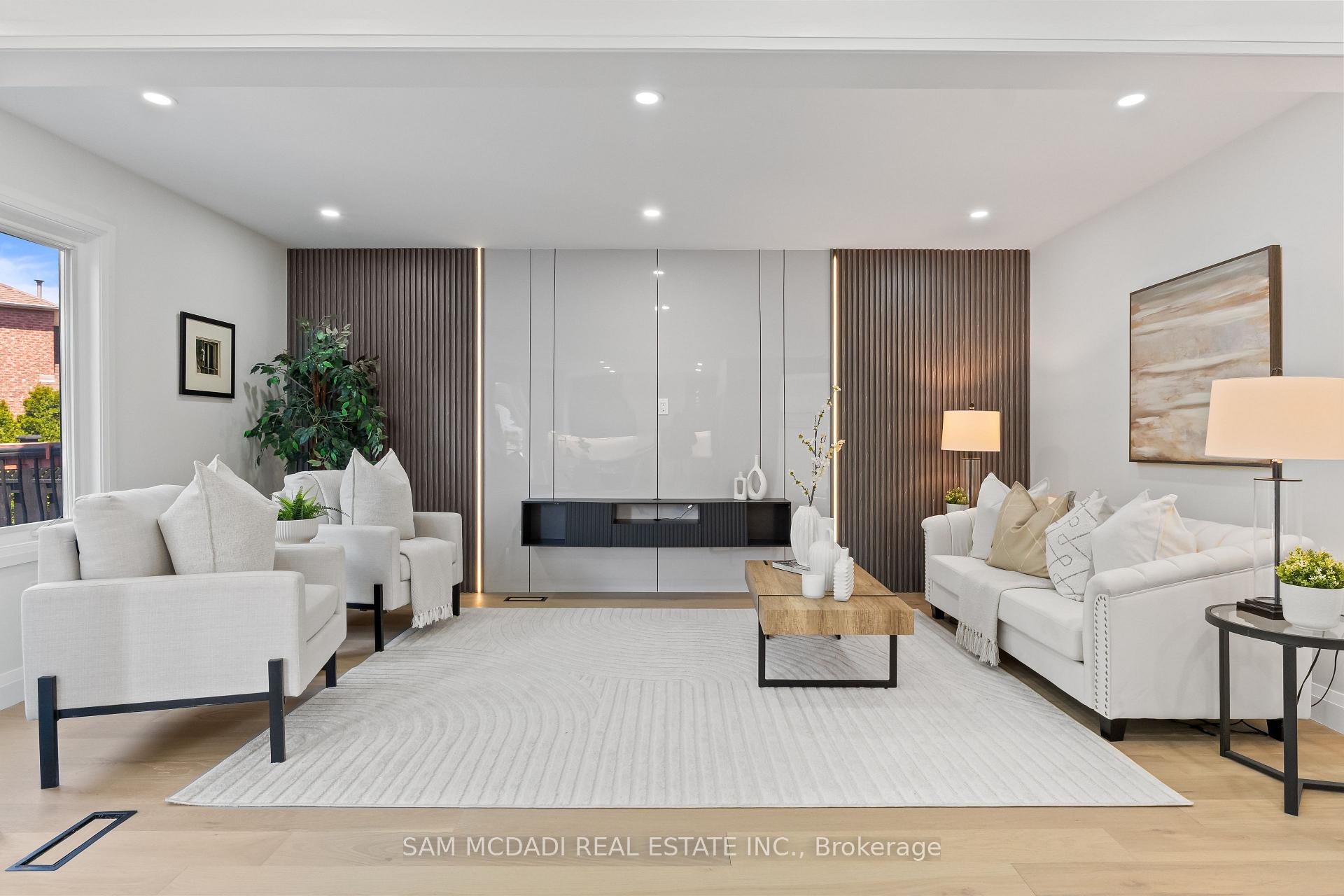 Photo 14 of 1521 Roseway Drive, Mississauga, East Credit — HOMEH