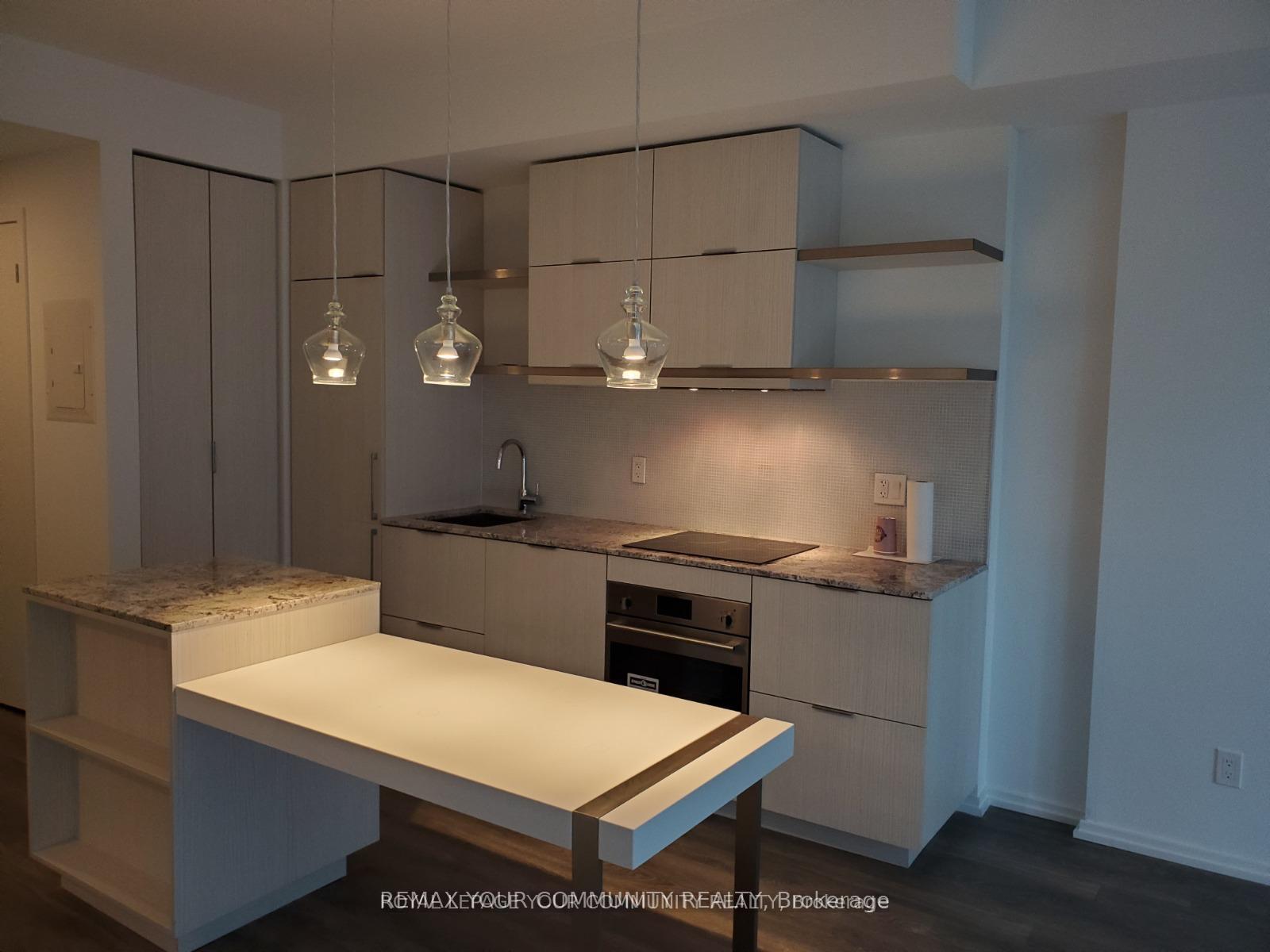 Photo 3 of Unit 1607, 197 Yonge Street, Toronto, Bay Street Corridor — HOMEH