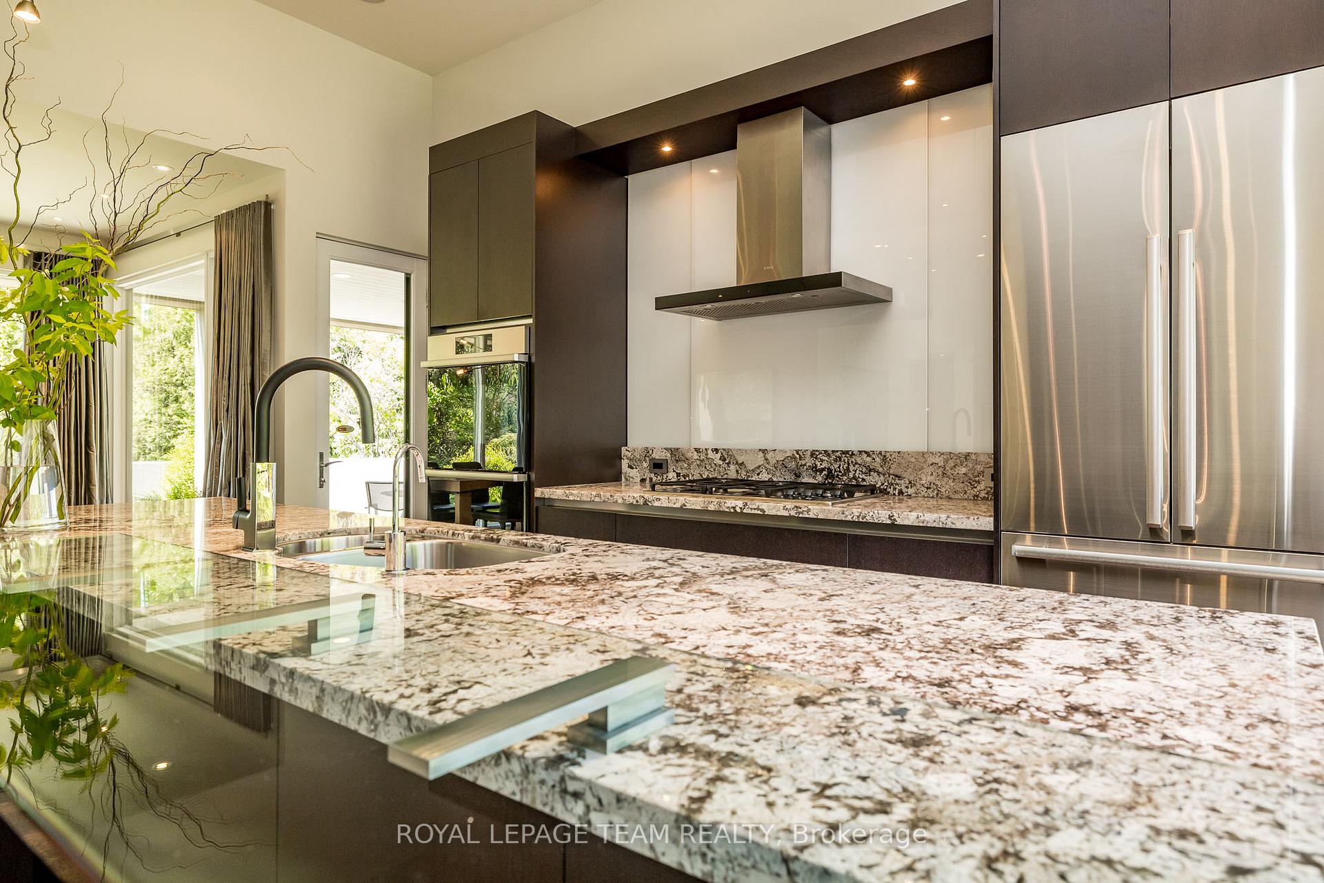 Photo 8 of 14 Kanata Rockeries Private, Ottawa, Kanata - Kanata Lakes/Heritage Hills — HOMEH