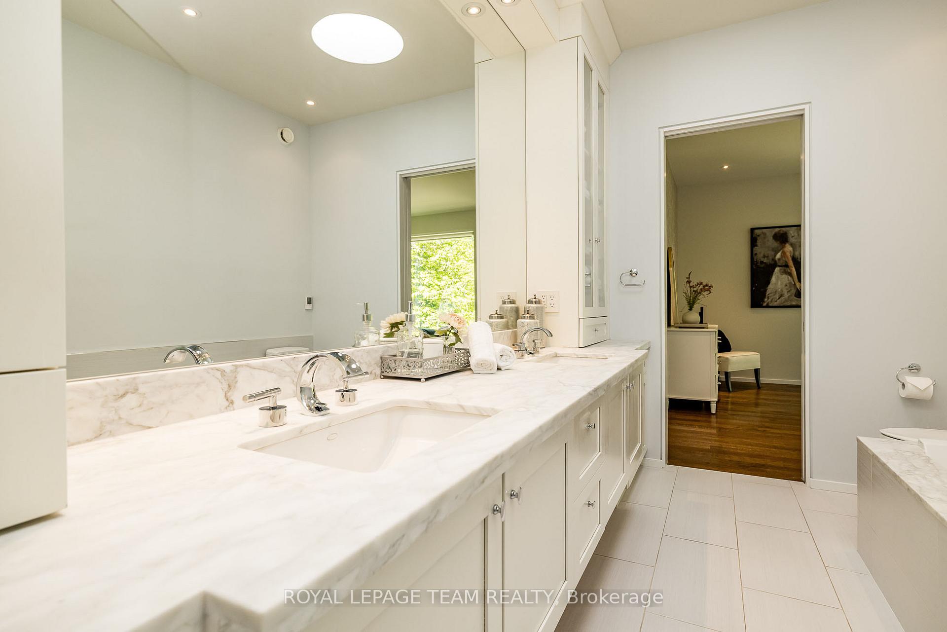 Photo 22 of 14 Kanata Rockeries Private, Ottawa, Kanata - Kanata Lakes/Heritage Hills — HOMEH