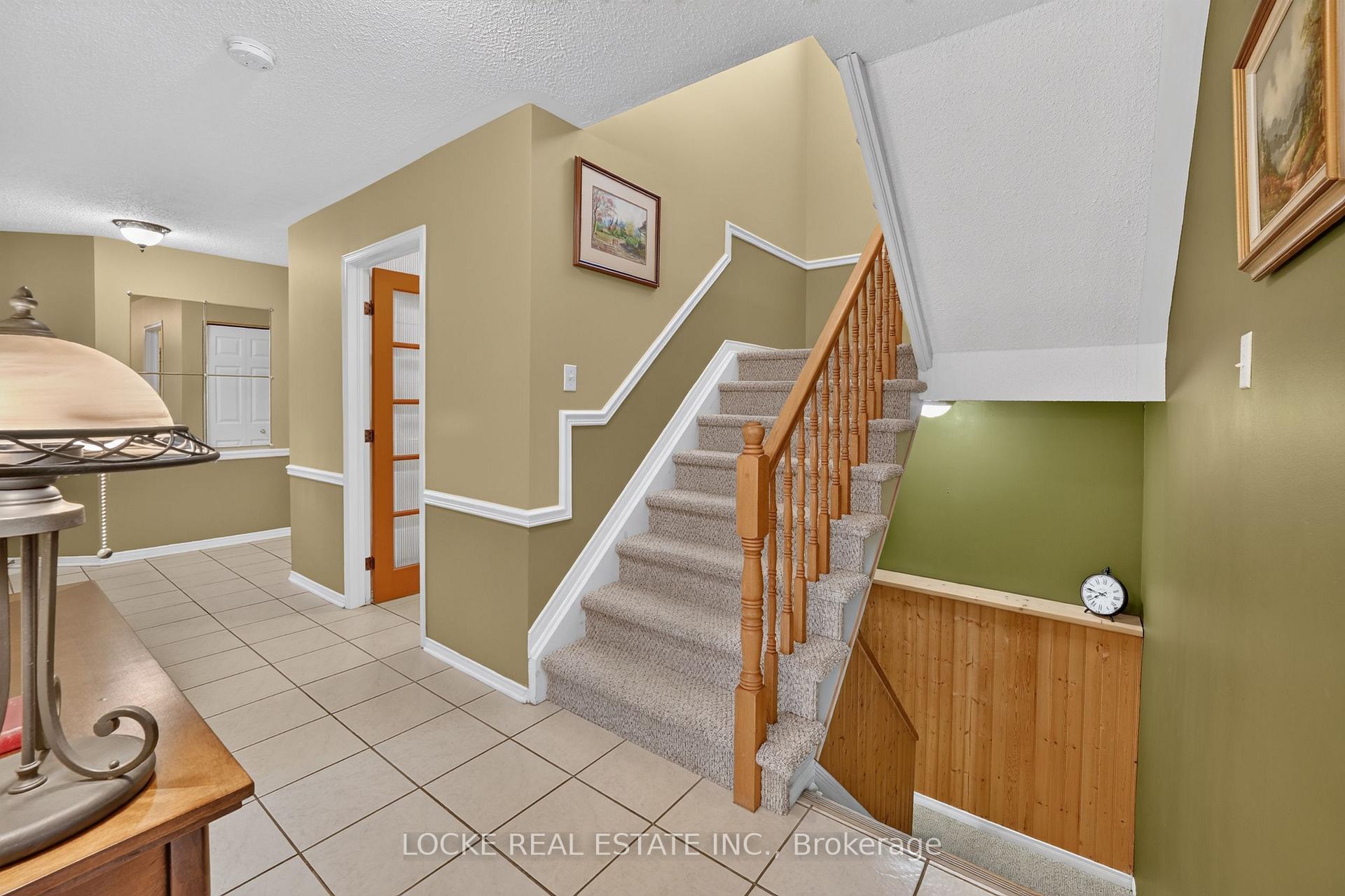 Photo 25 of 2186 Gardenway Drive, Ottawa, Fallingbrook/Gardenway South — HOMEH
