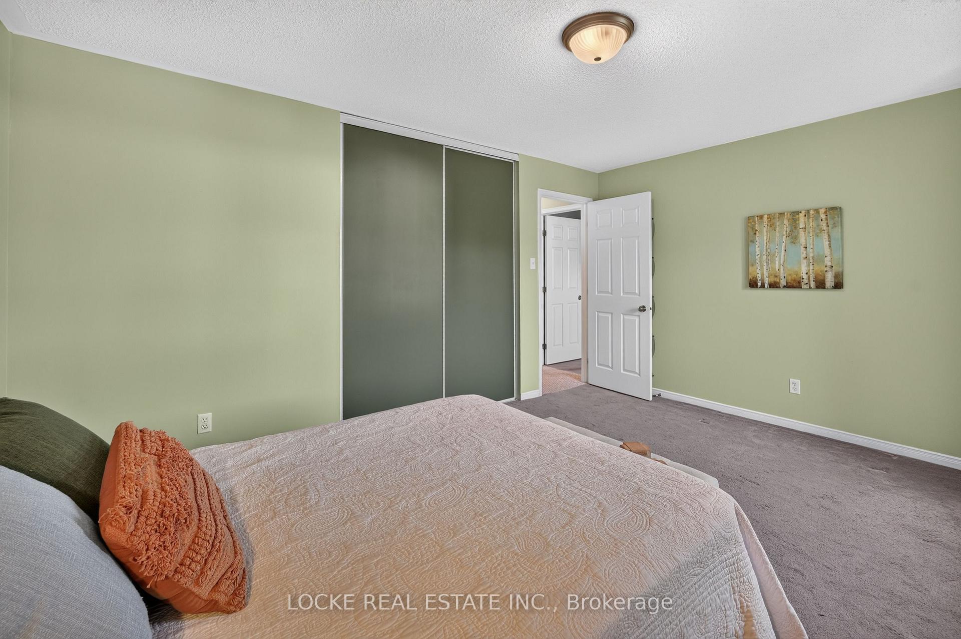 Photo 33 of 2186 Gardenway Drive, Ottawa, Fallingbrook/Gardenway South — HOMEH