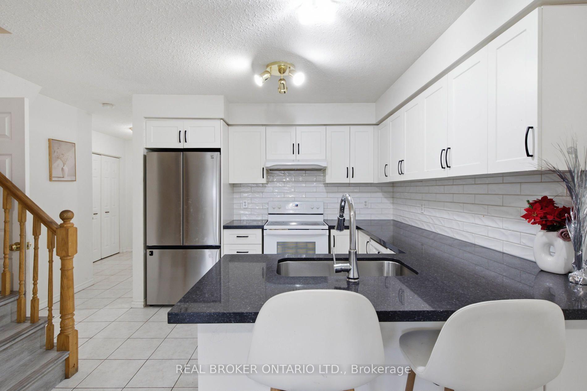Photo 12 of Unit 5, 31 Schroder Crescent, Guelph, Grange Road — HOMEH