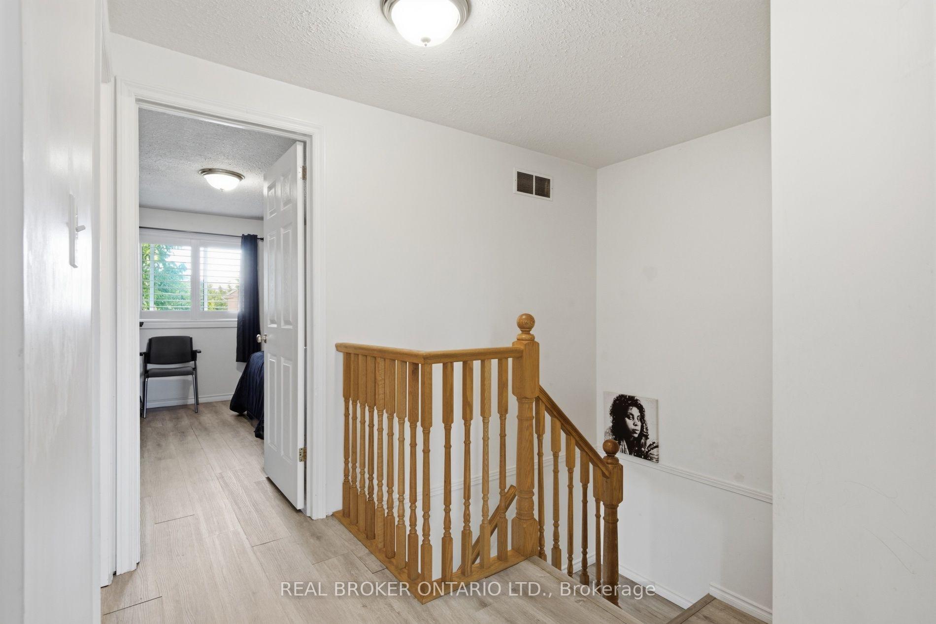 Photo 20 of Unit 5, 31 Schroder Crescent, Guelph, Grange Road — HOMEH