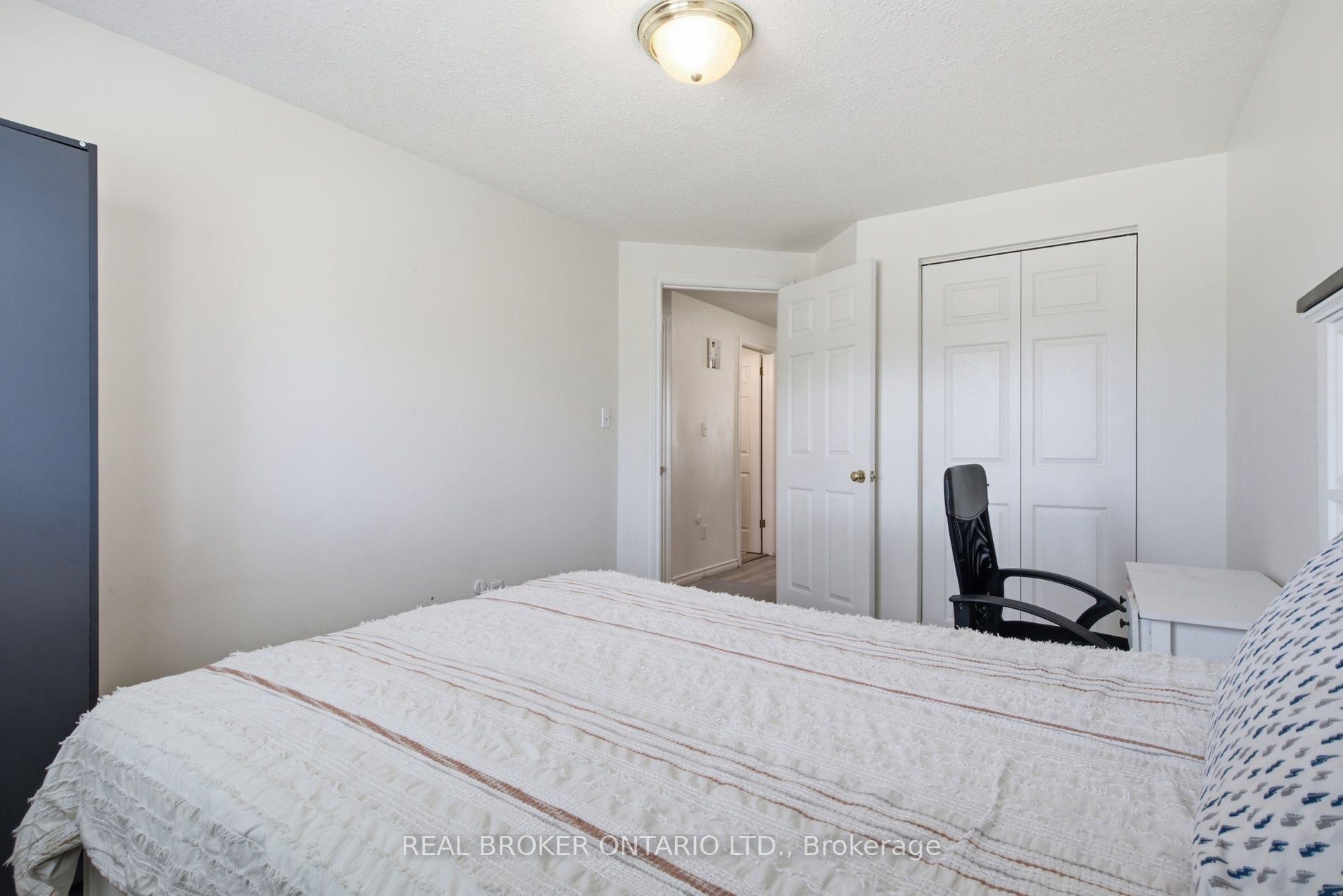 Photo 27 of Unit 5, 31 Schroder Crescent, Guelph, Grange Road — HOMEH