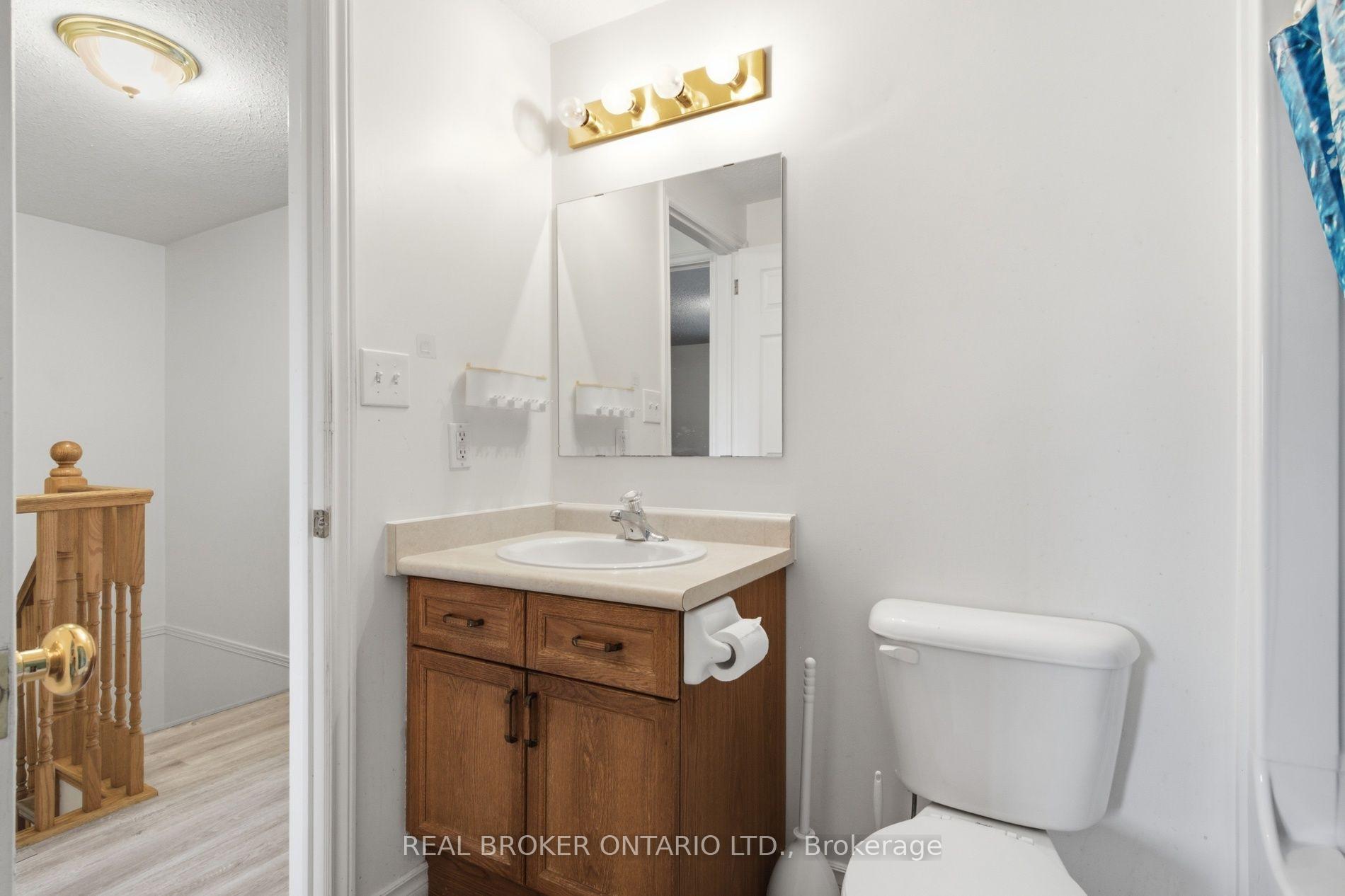Photo 29 of Unit 5, 31 Schroder Crescent, Guelph, Grange Road — HOMEH
