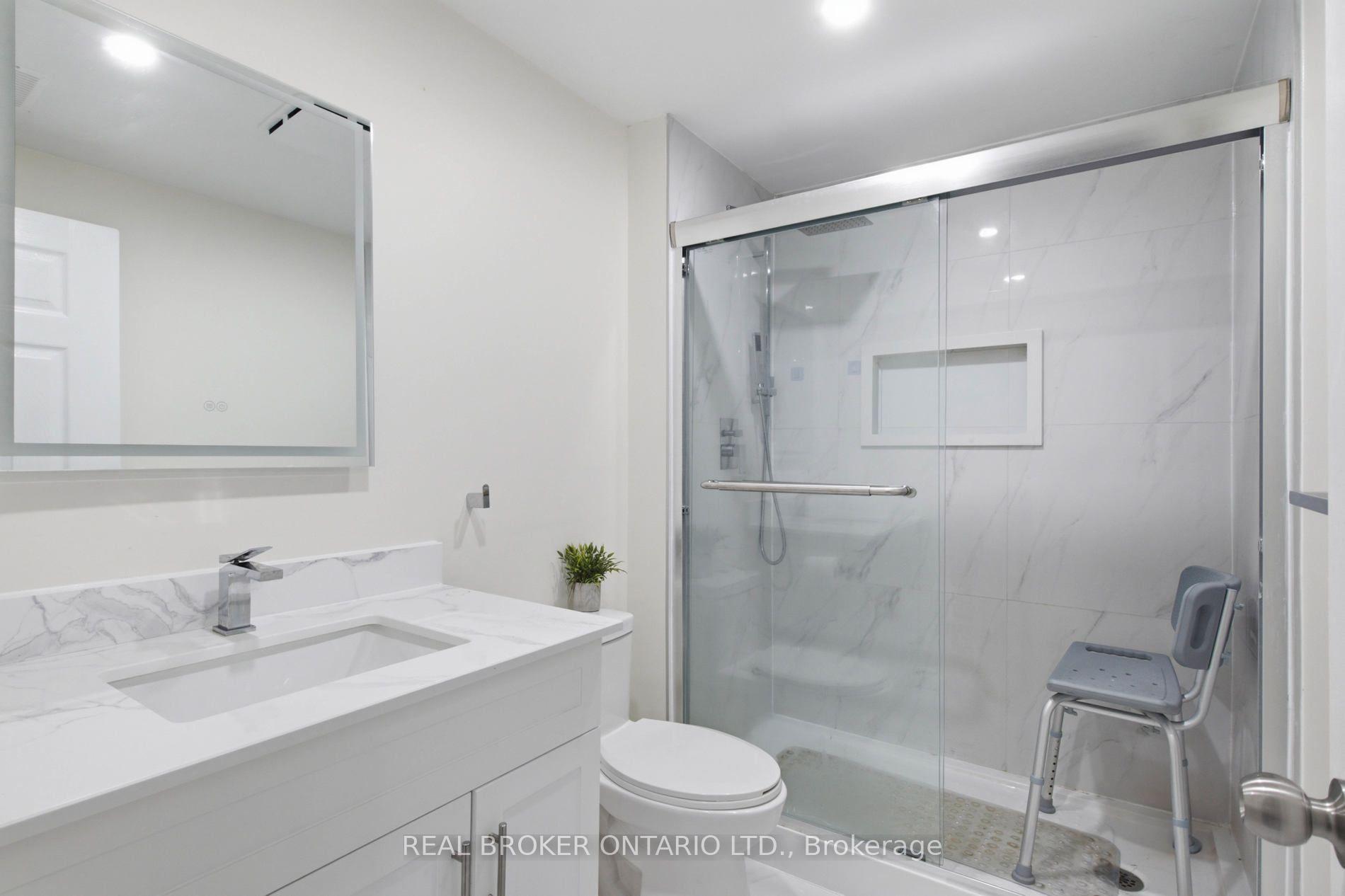Photo 35 of Unit 5, 31 Schroder Crescent, Guelph, Grange Road — HOMEH