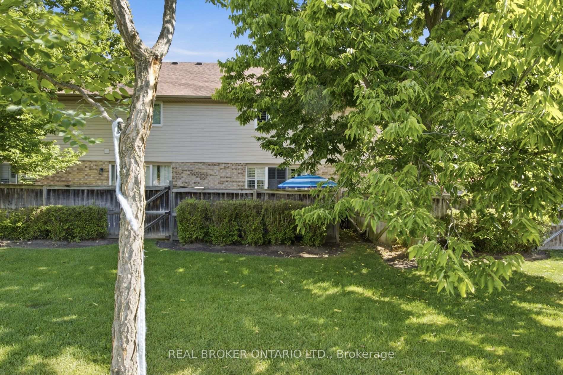 Photo 42 of Unit 5, 31 Schroder Crescent, Guelph, Grange Road — HOMEH