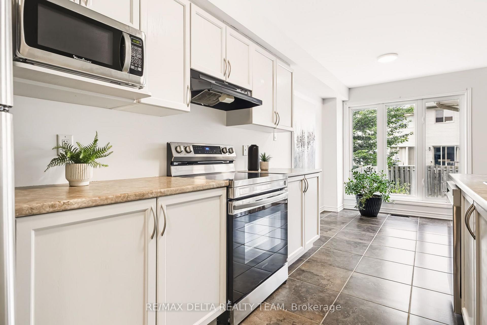 Photo 13 of 616 Spikemoss Place, Ottawa, Notting Hill/Summerside — HOMEH